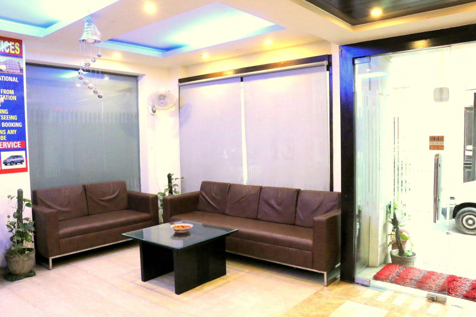 Hotel Benz International