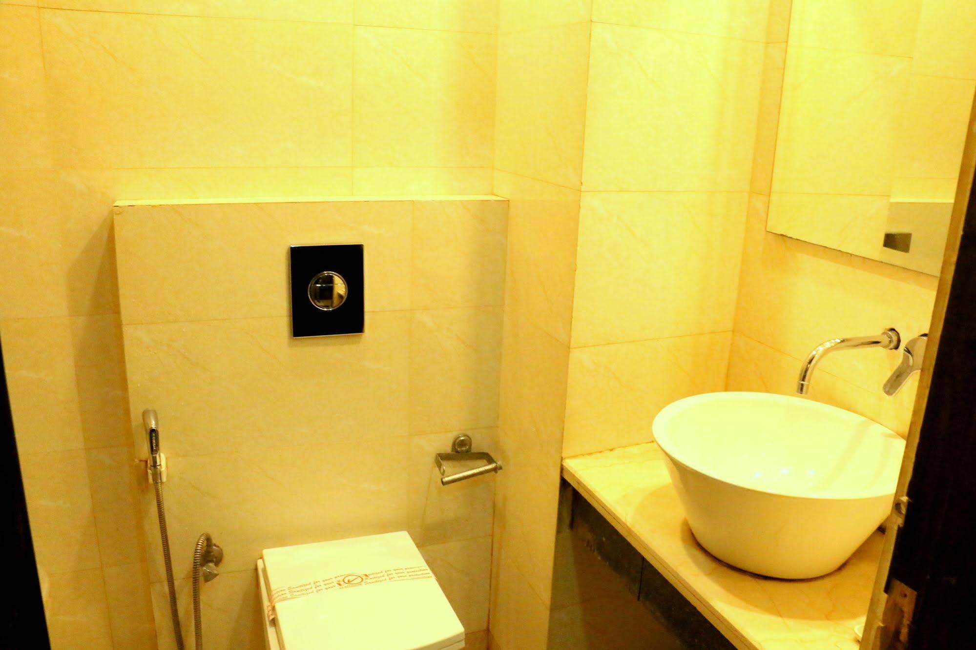 Hotel Benz International