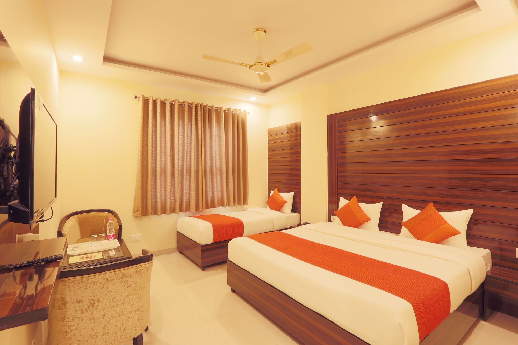 Hotel Capital @ Airport