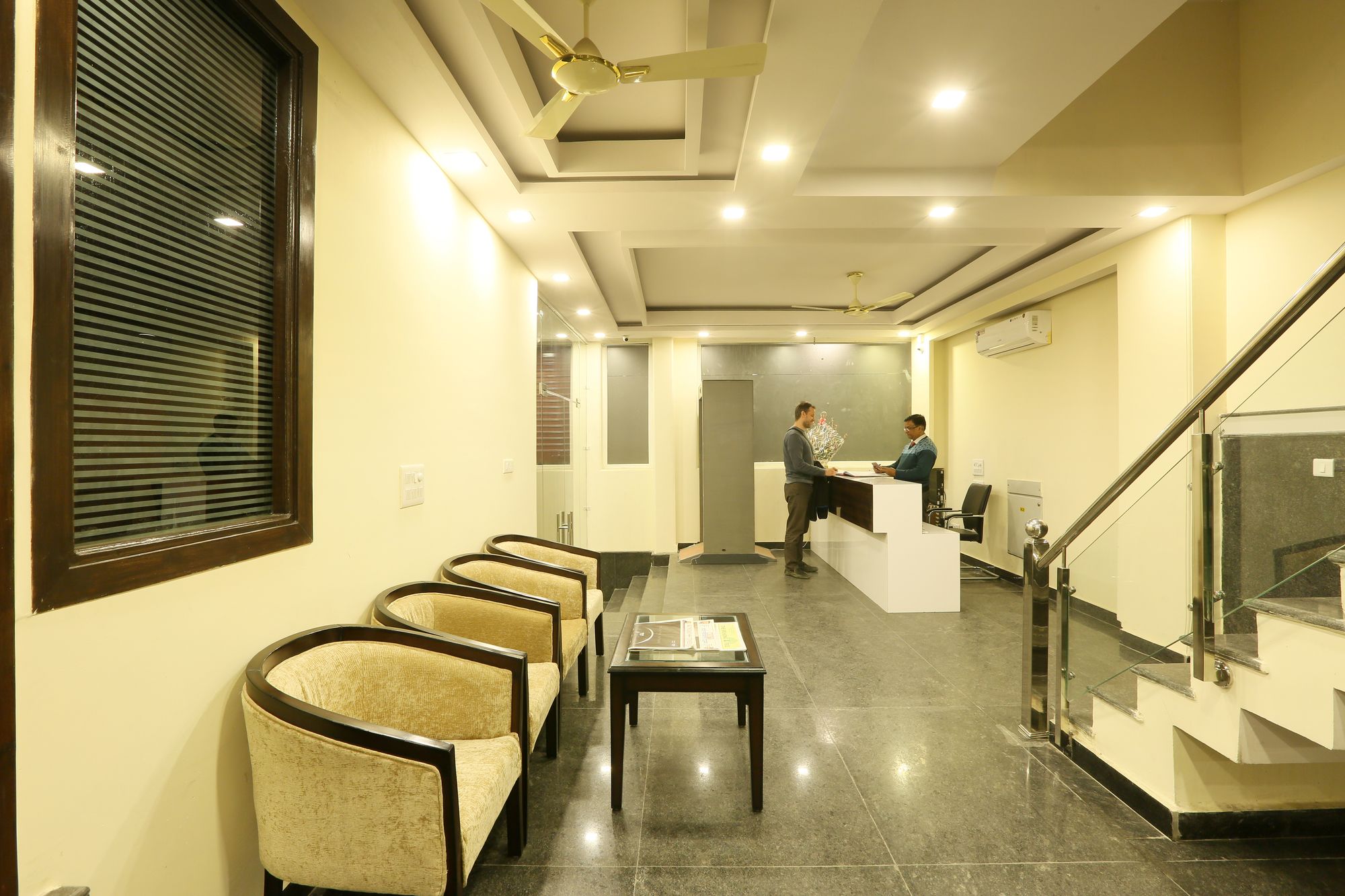 Hotel Capital @ Airport