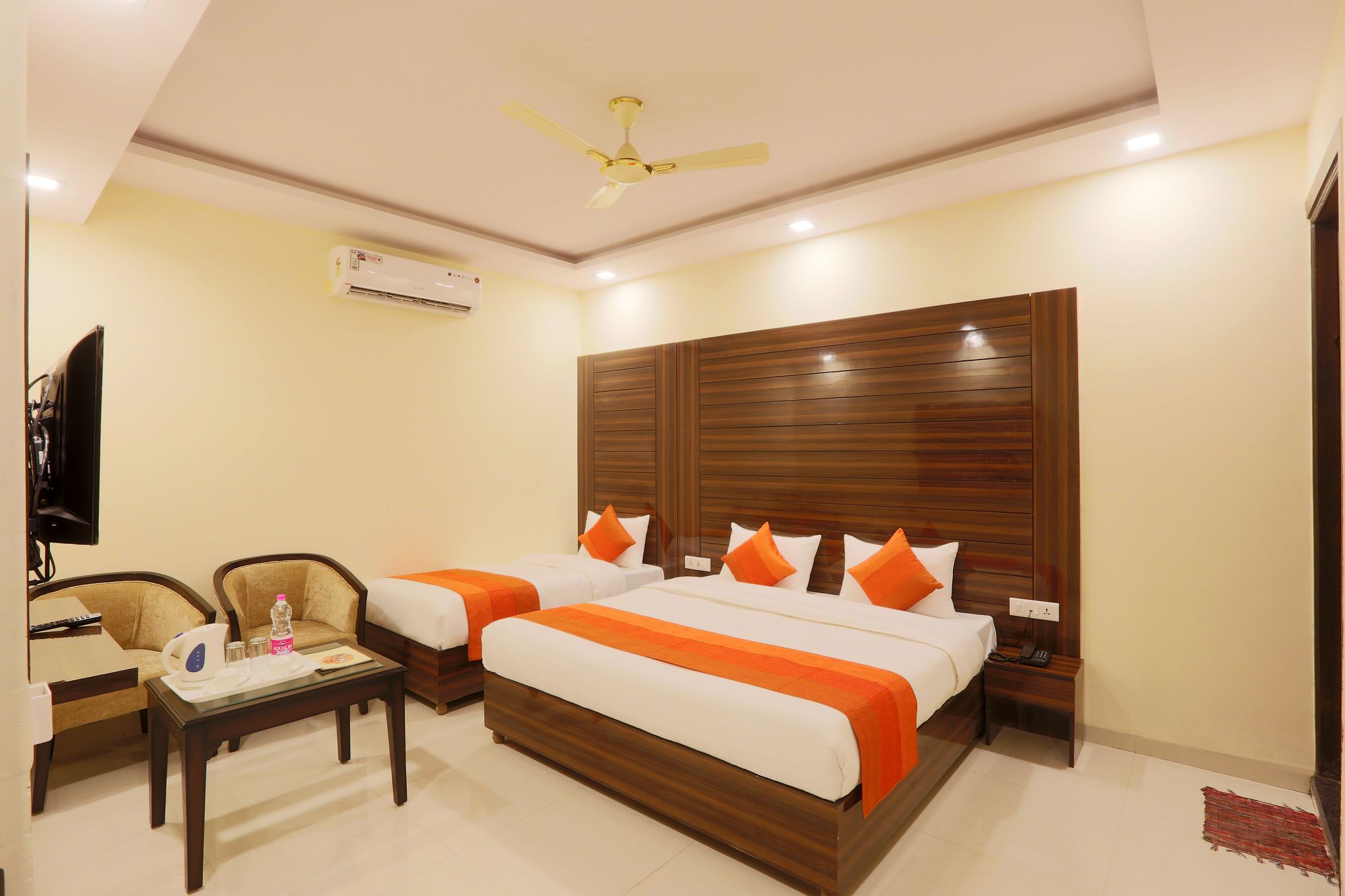 Hotel Capital @ Airport