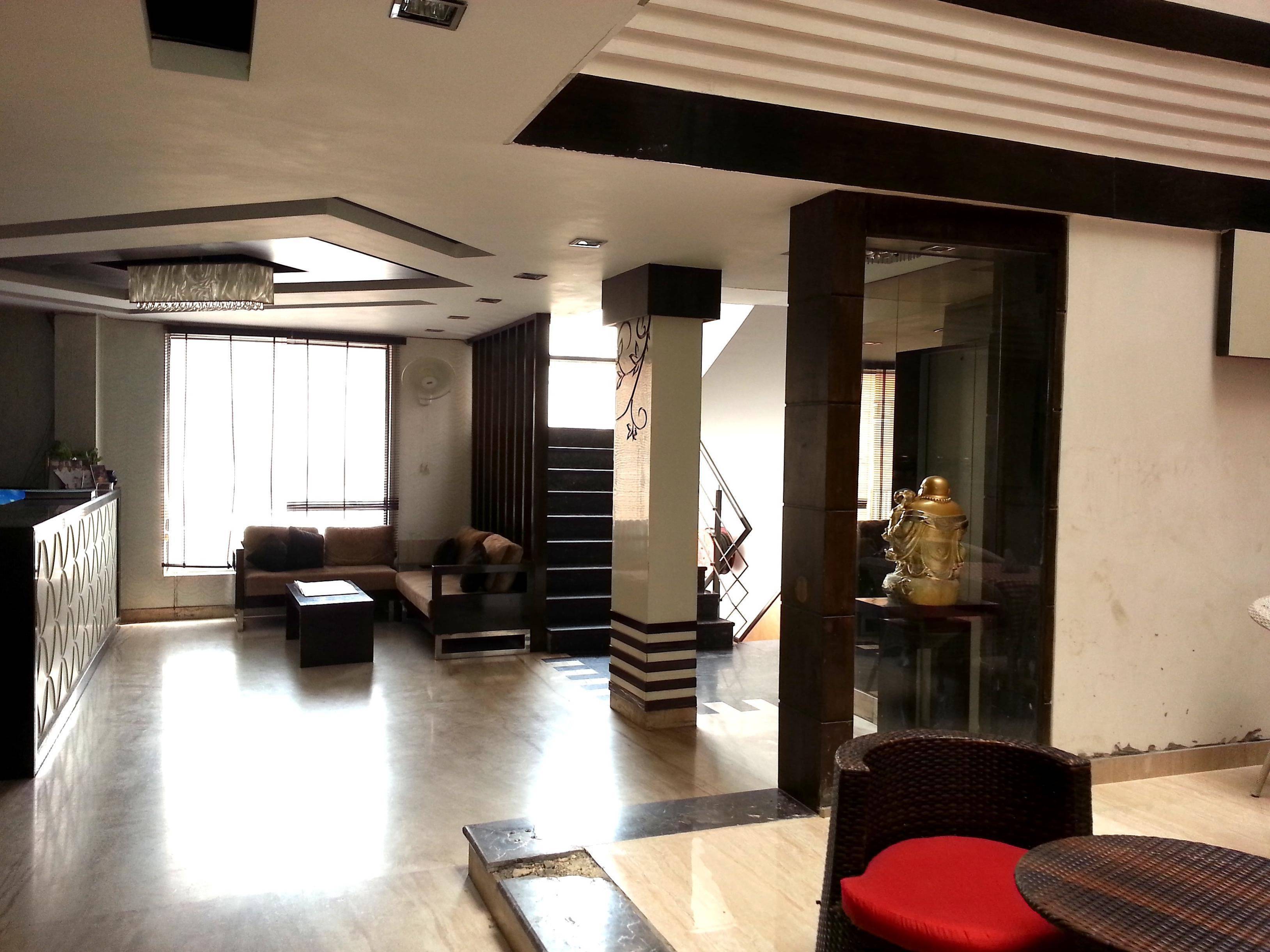 Hotel Delhi Pride