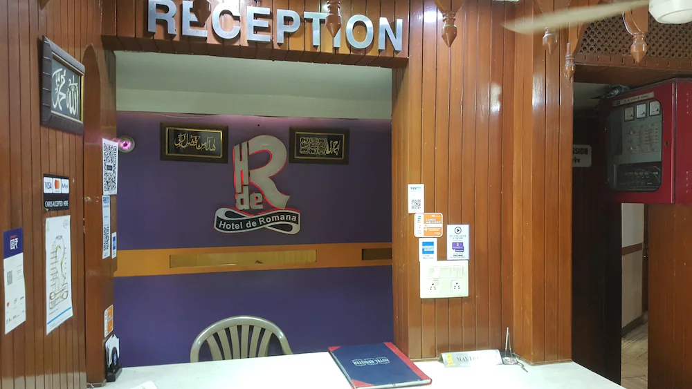 Hotel De Romana