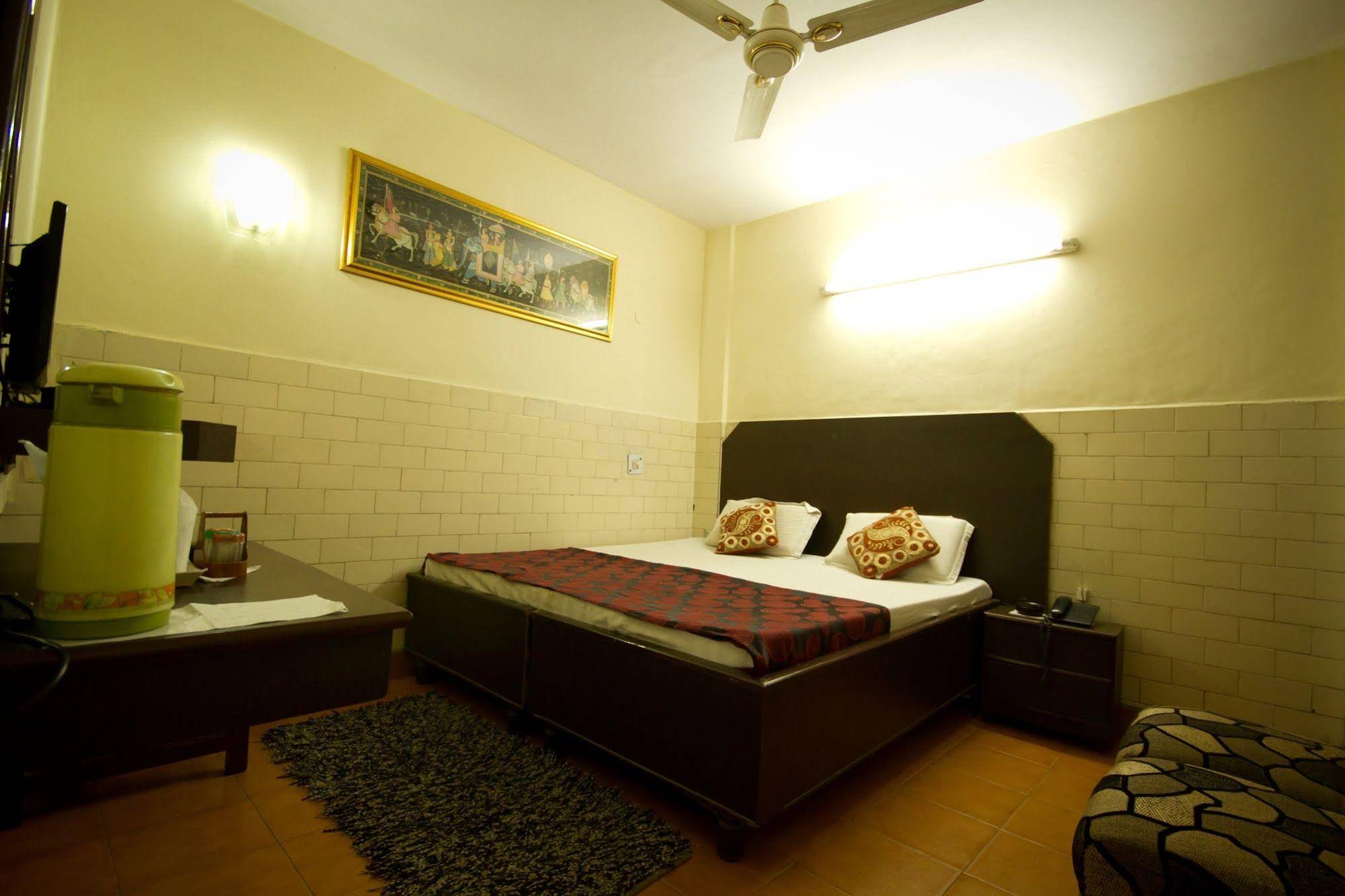 Hotel Dreamland Deluxe