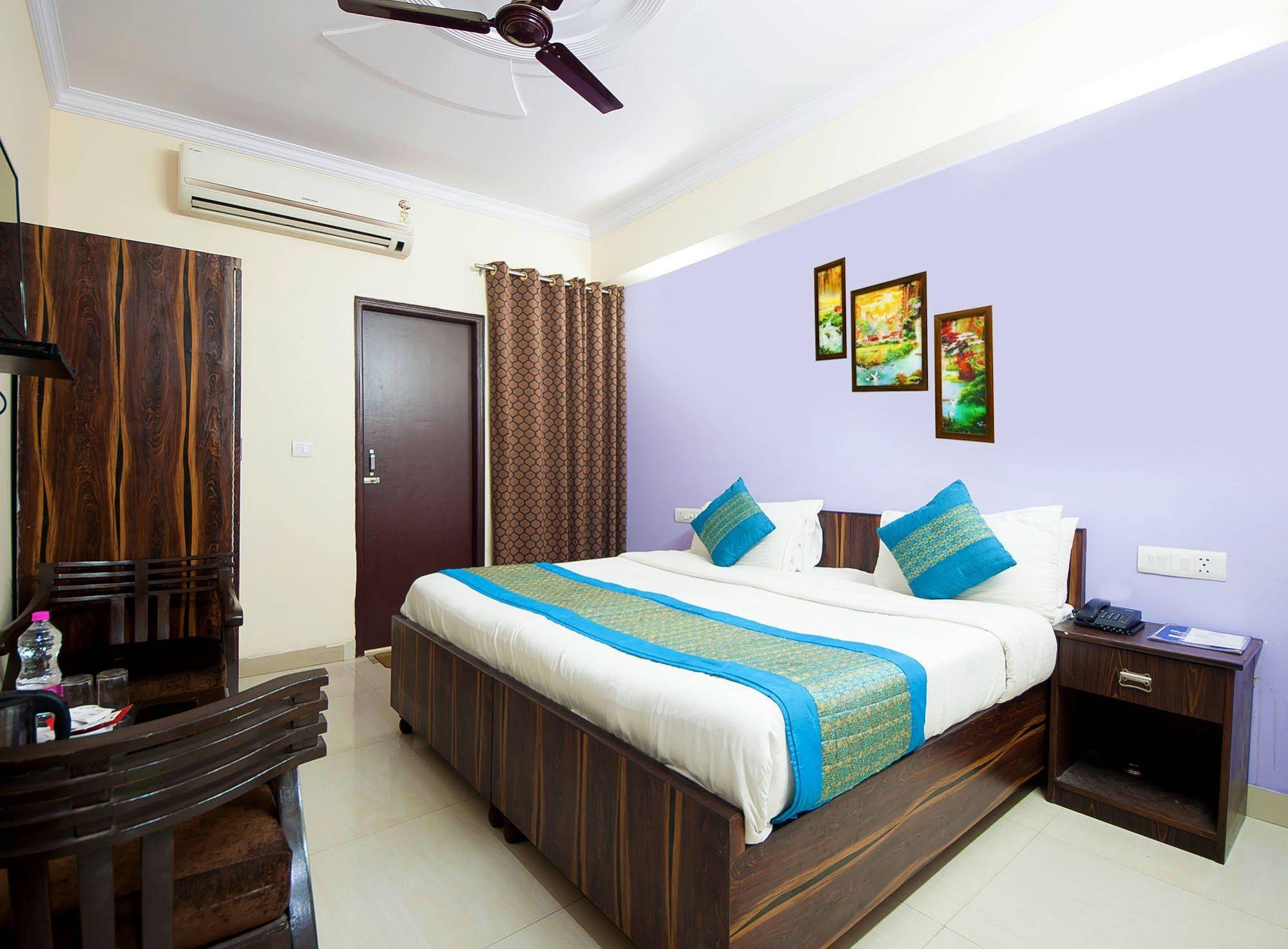 Hotel Global Inn