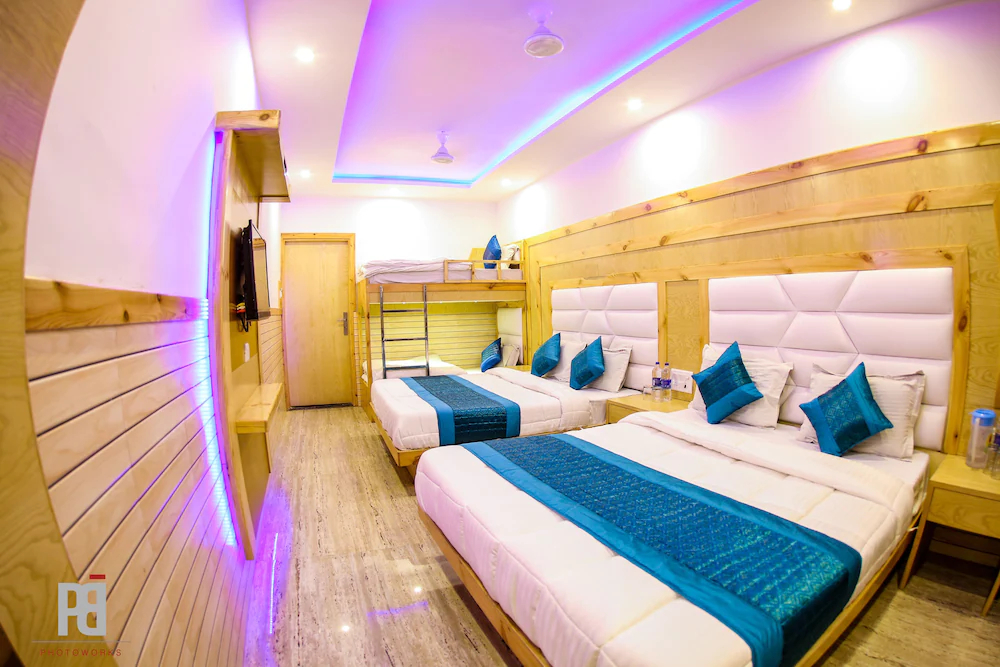 Hotel Glow Inn
