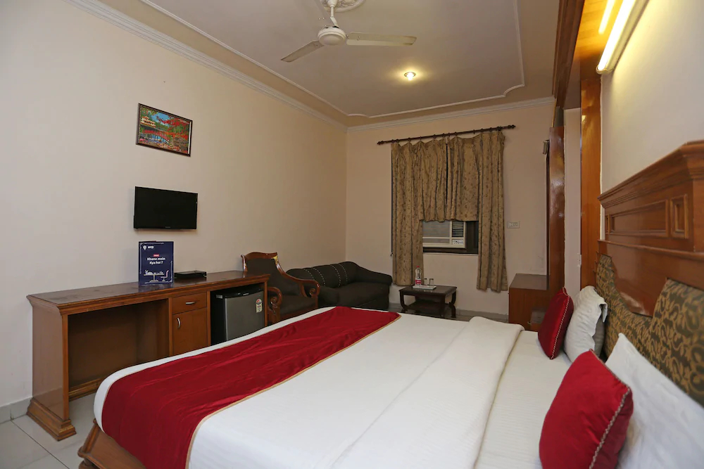 Hotel Gold Palace