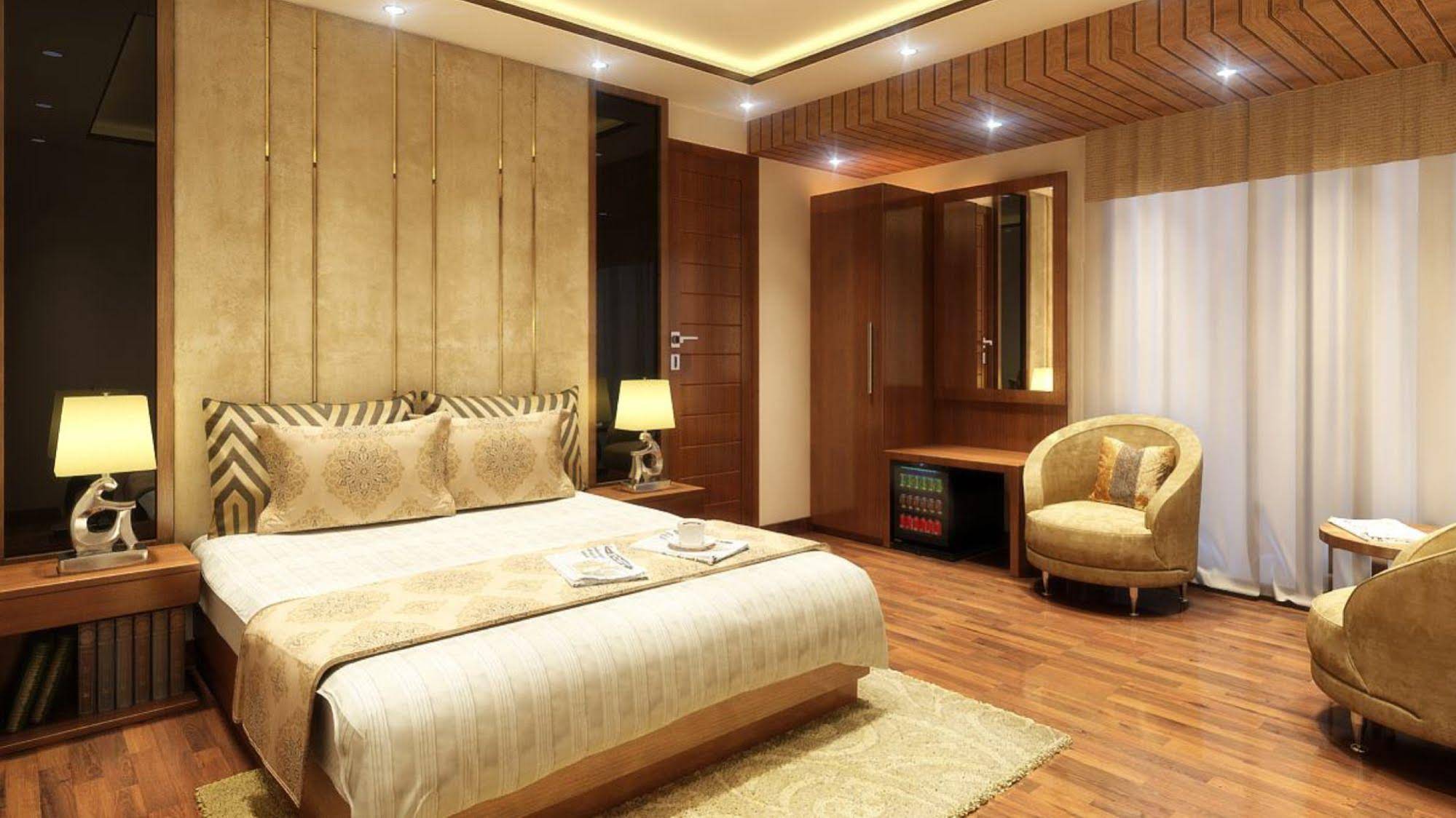 Hotel Grand Ffour