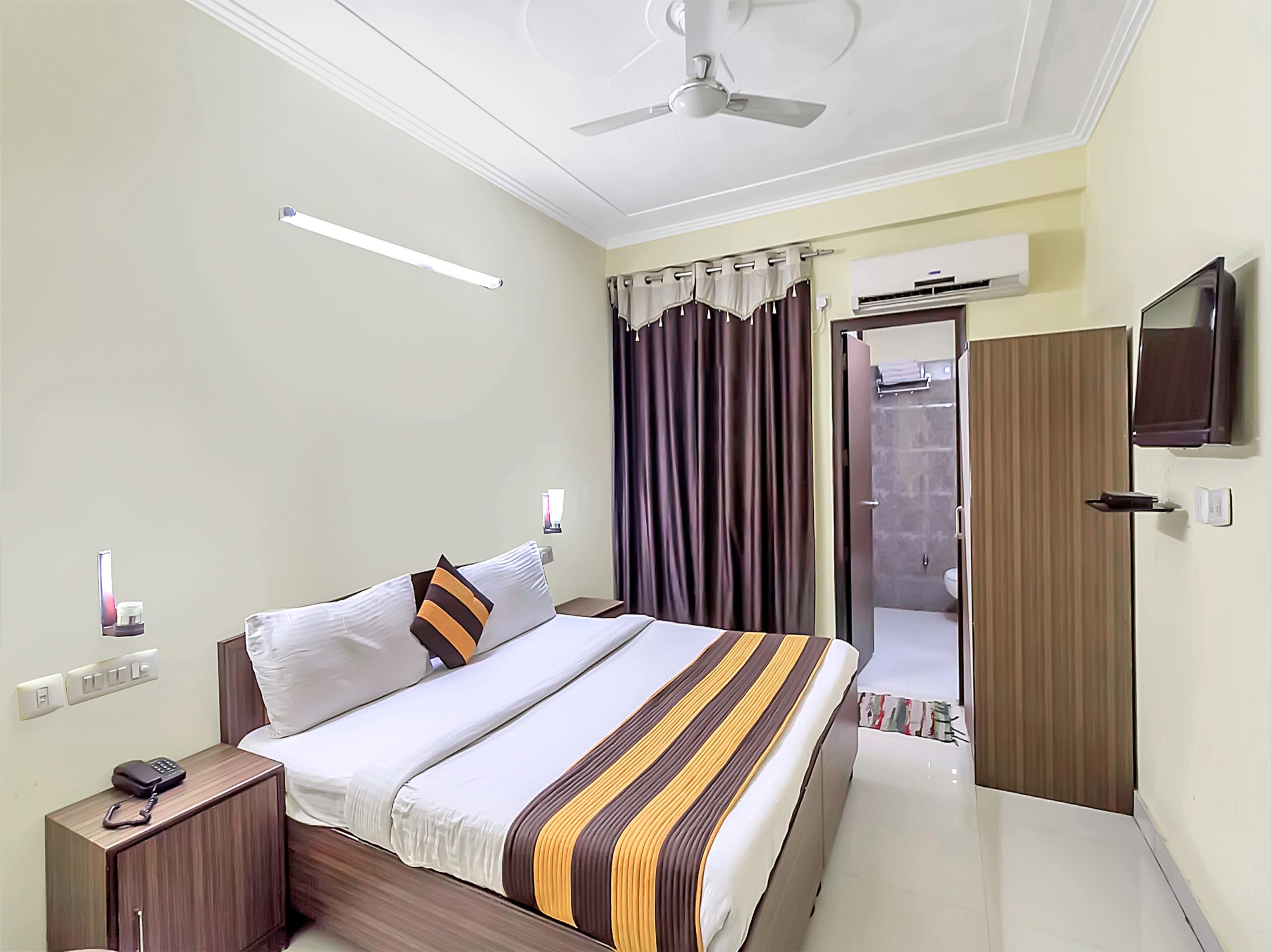 Hotel Luck Residency