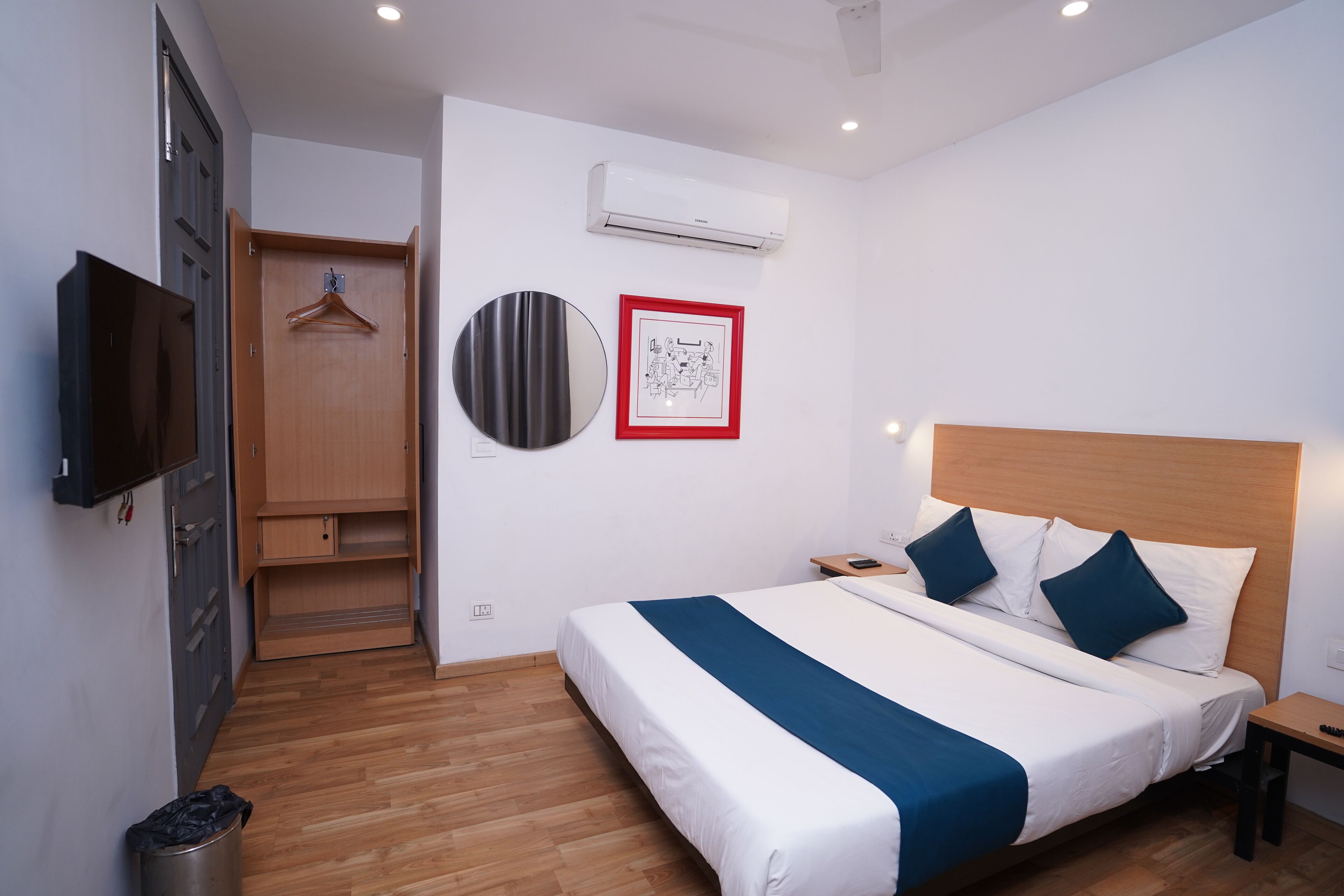Hotel Lyf Corporate Suites Meera Bagh