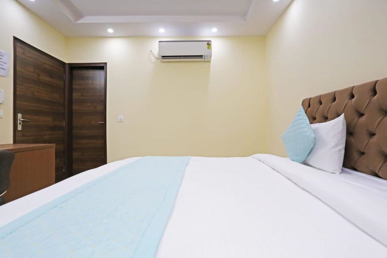 Hotel Mannat Bhera Enclave