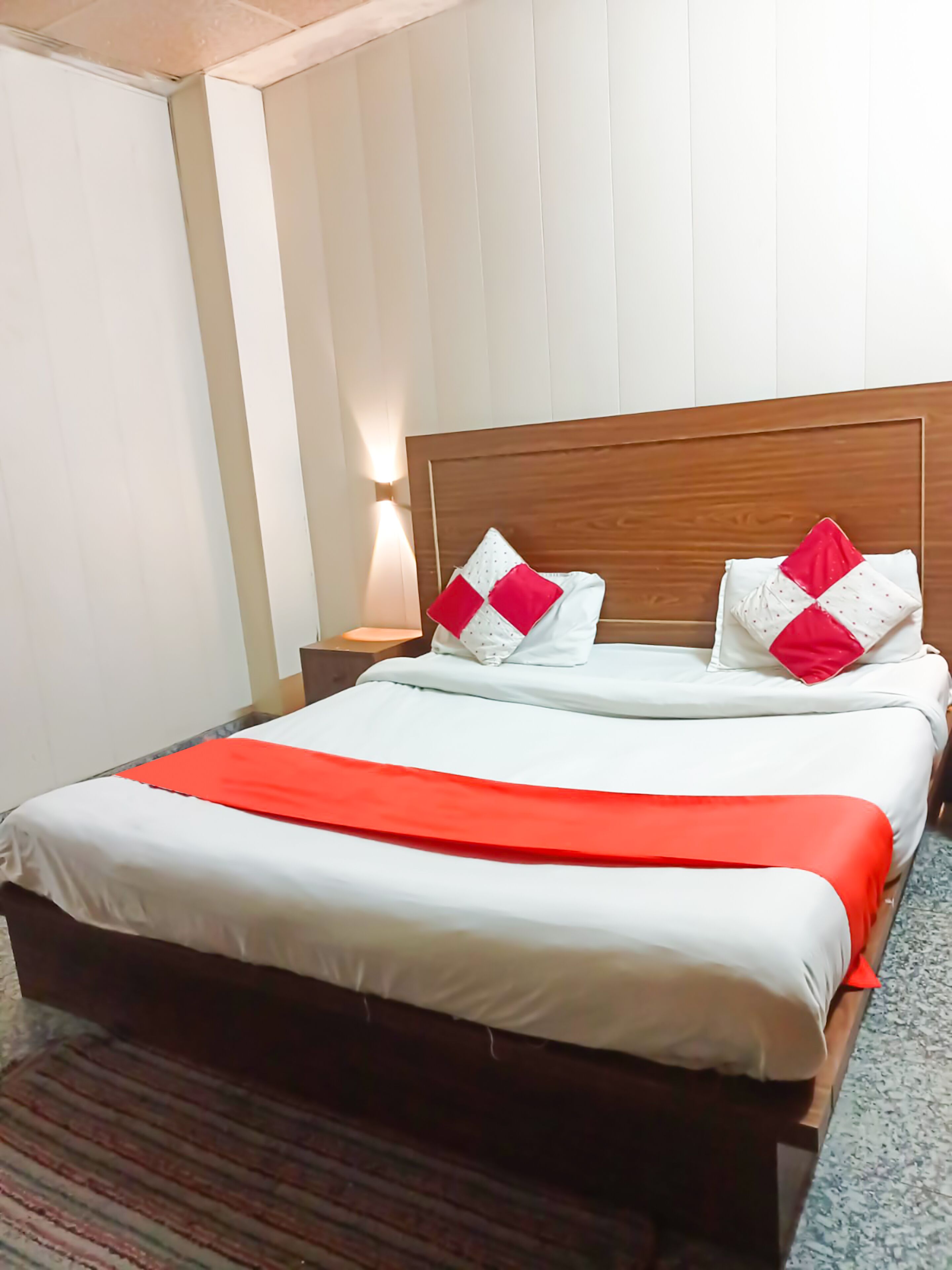 Hotel Mannat Inn