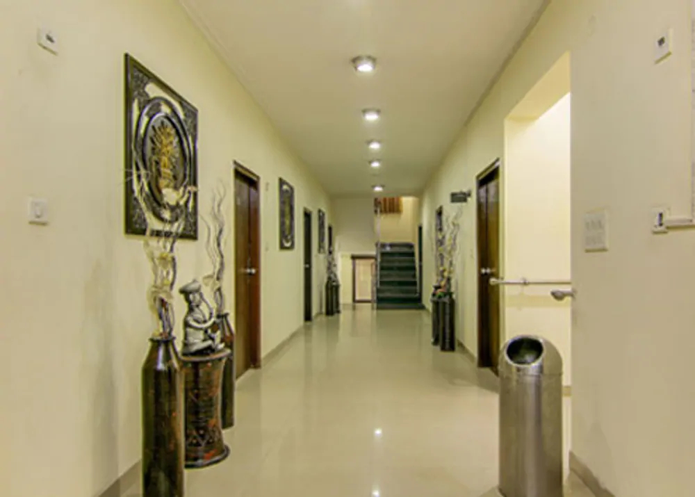 Hotel Om Paradise