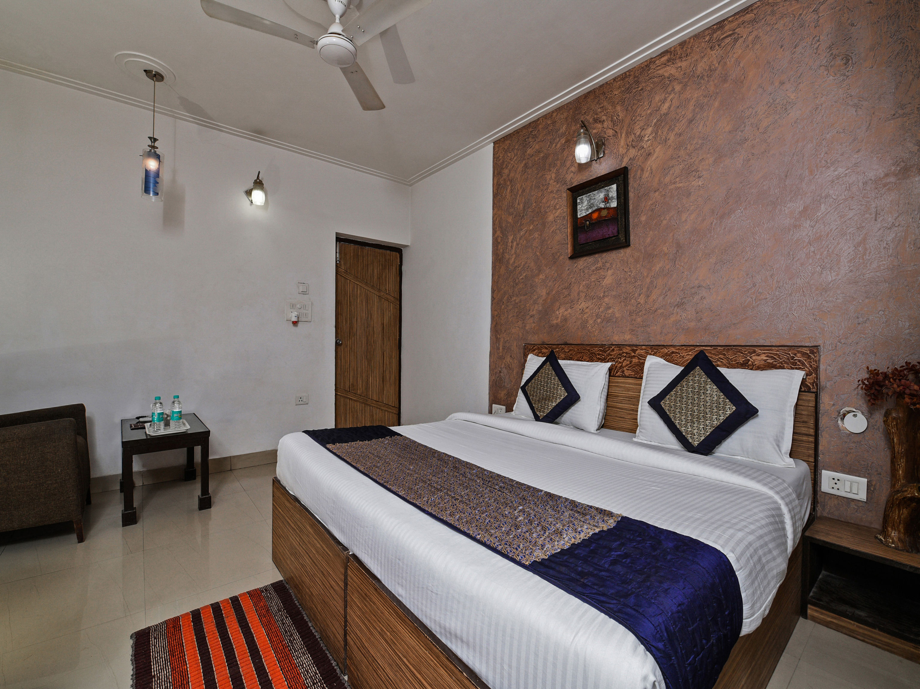 Hotel Om Paradise by OYO