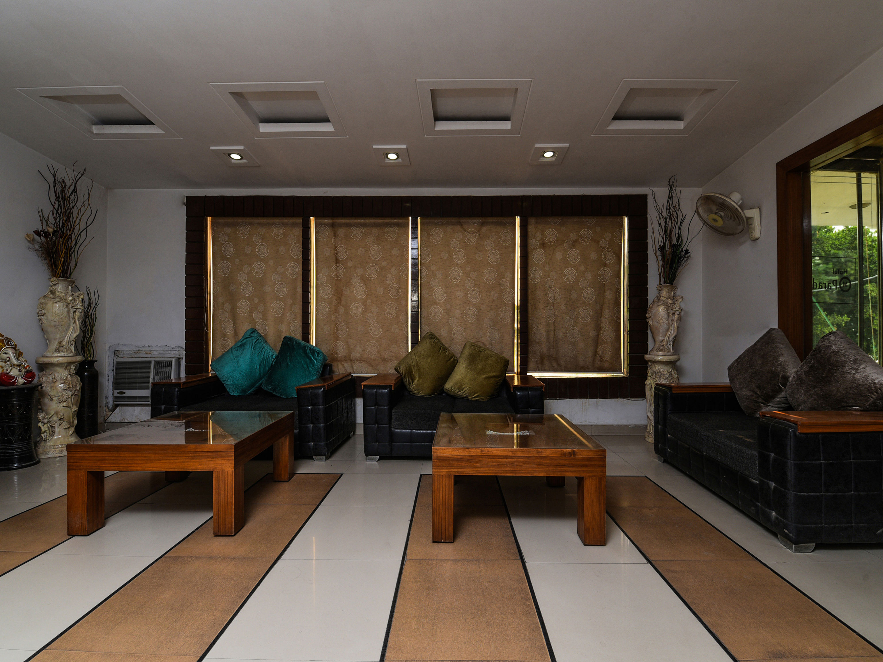 Hotel Om Paradise by OYO