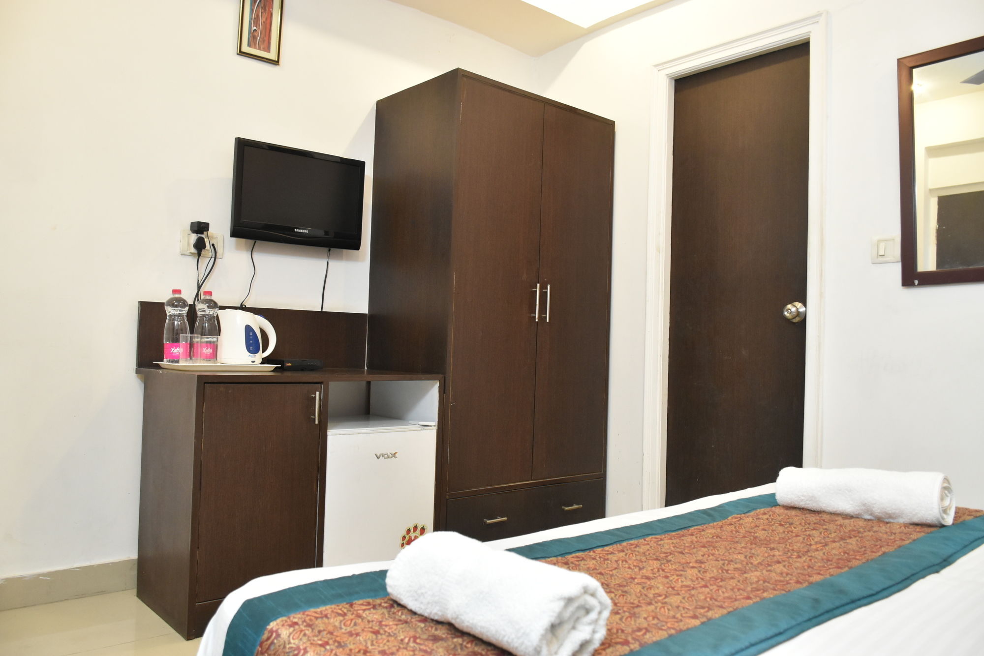 My H Rooms