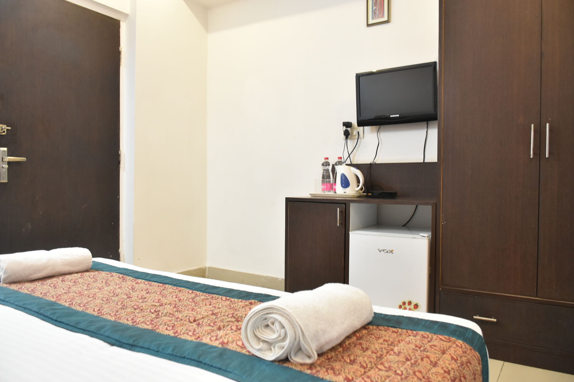 My H Rooms