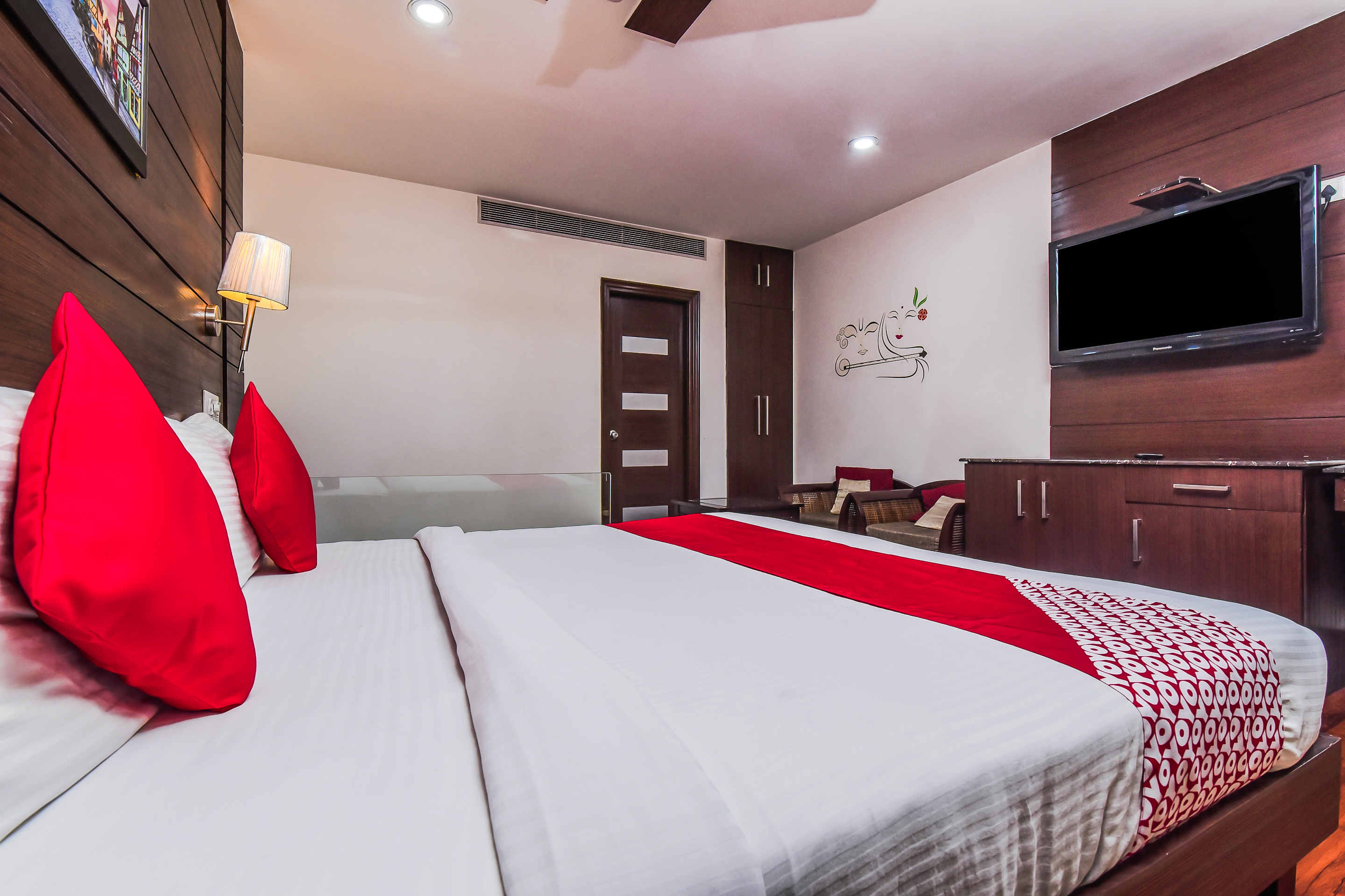 Capital O 980 Hotel Ramhan