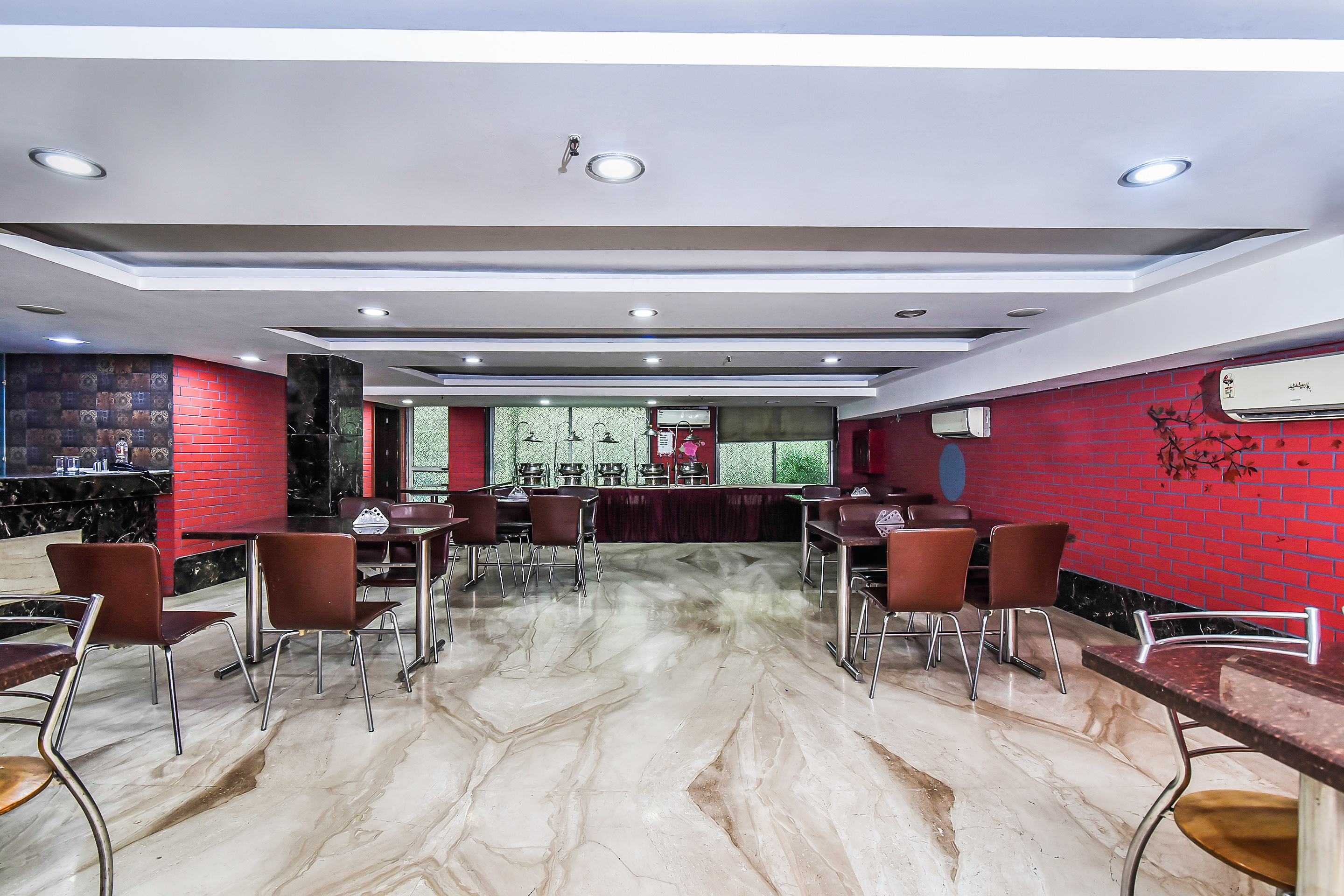 Capital O 980 Hotel Ramhan