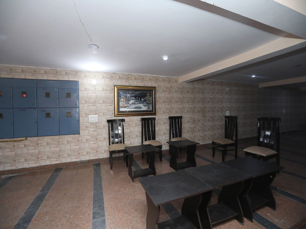 Hotel Royal India