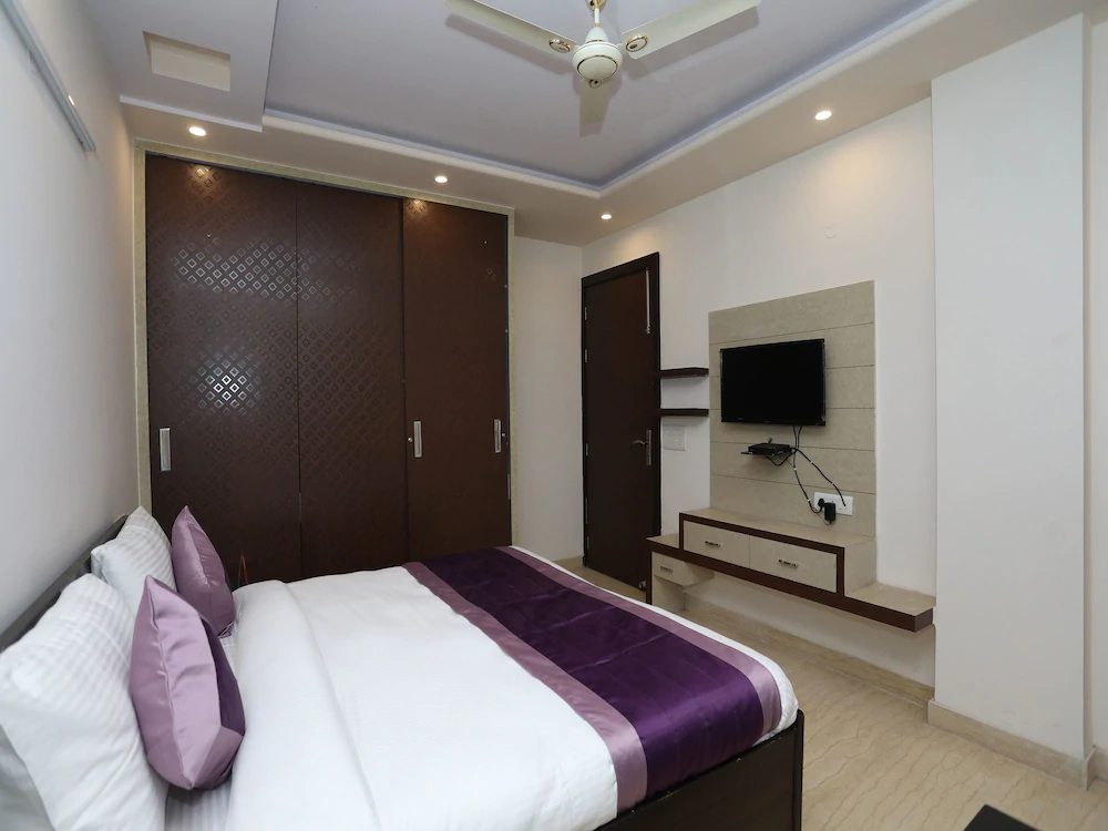 Hotel Royal India