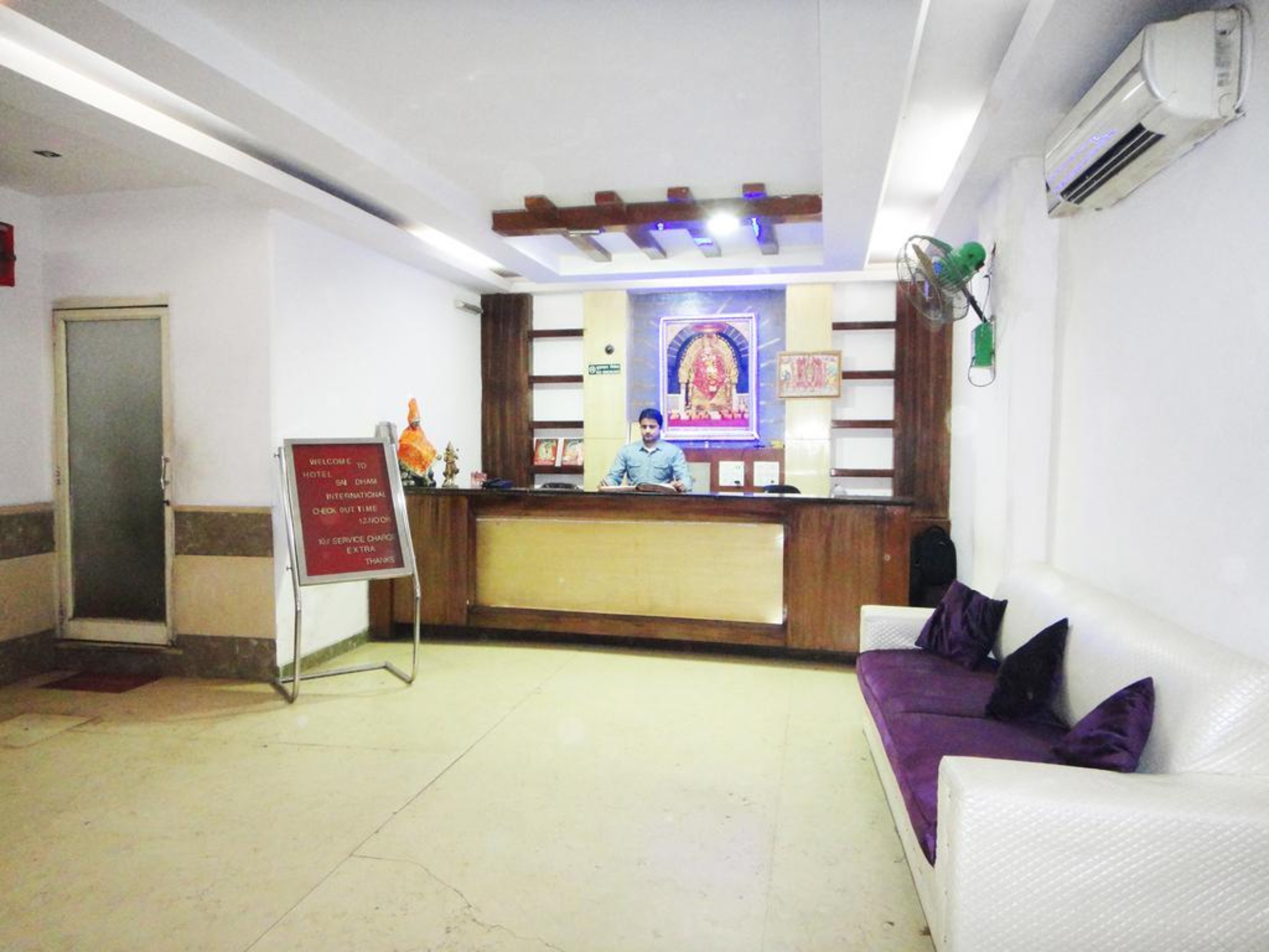 Hotel Sai Dham International