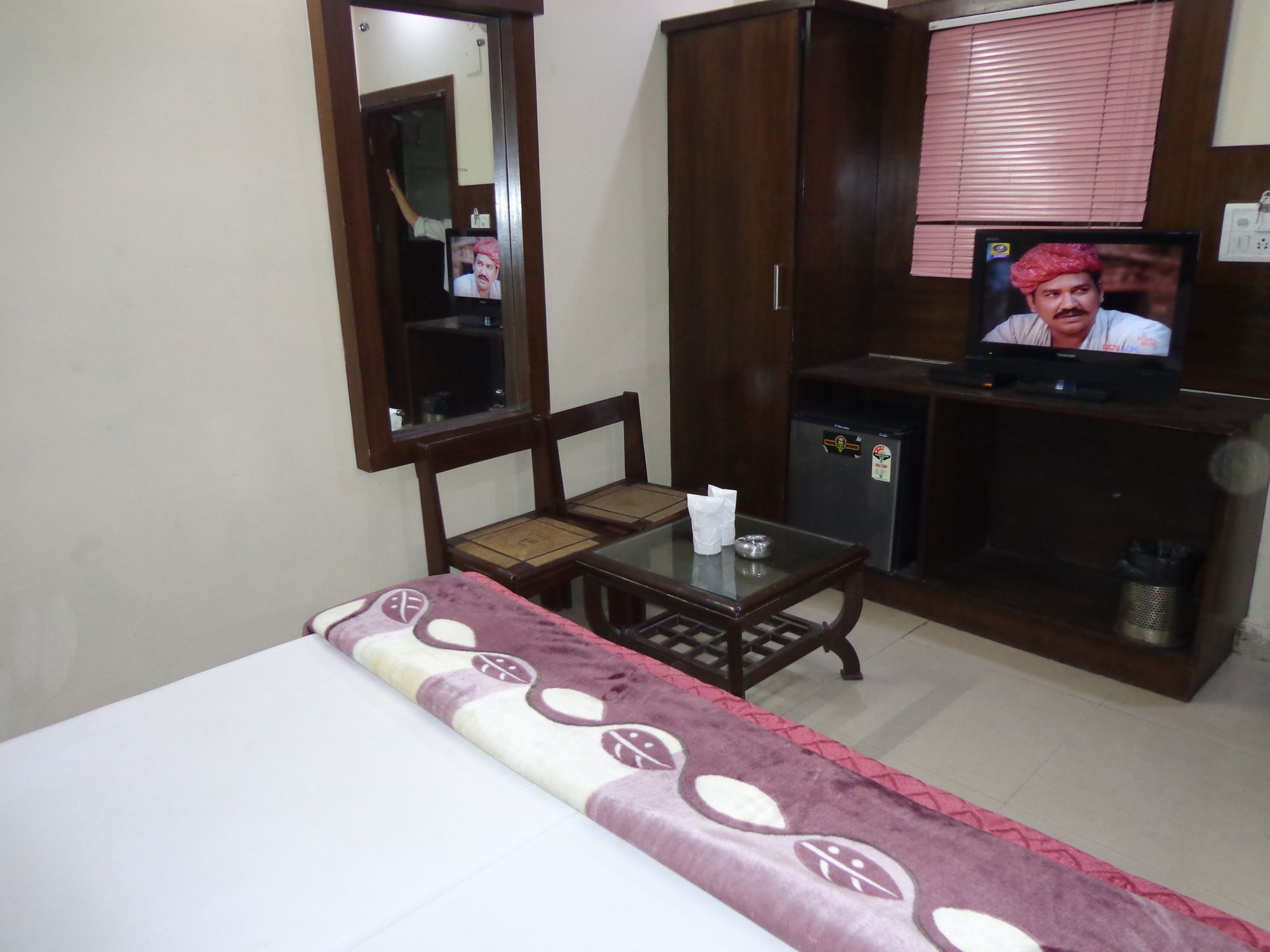 Hotel Saina International