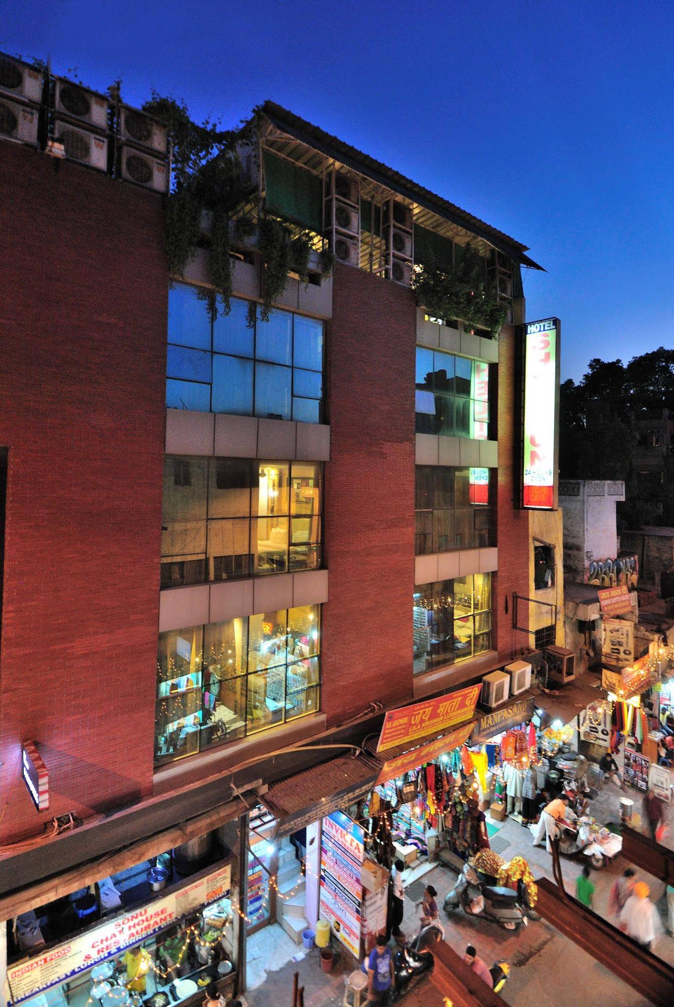 Hotel Shelton