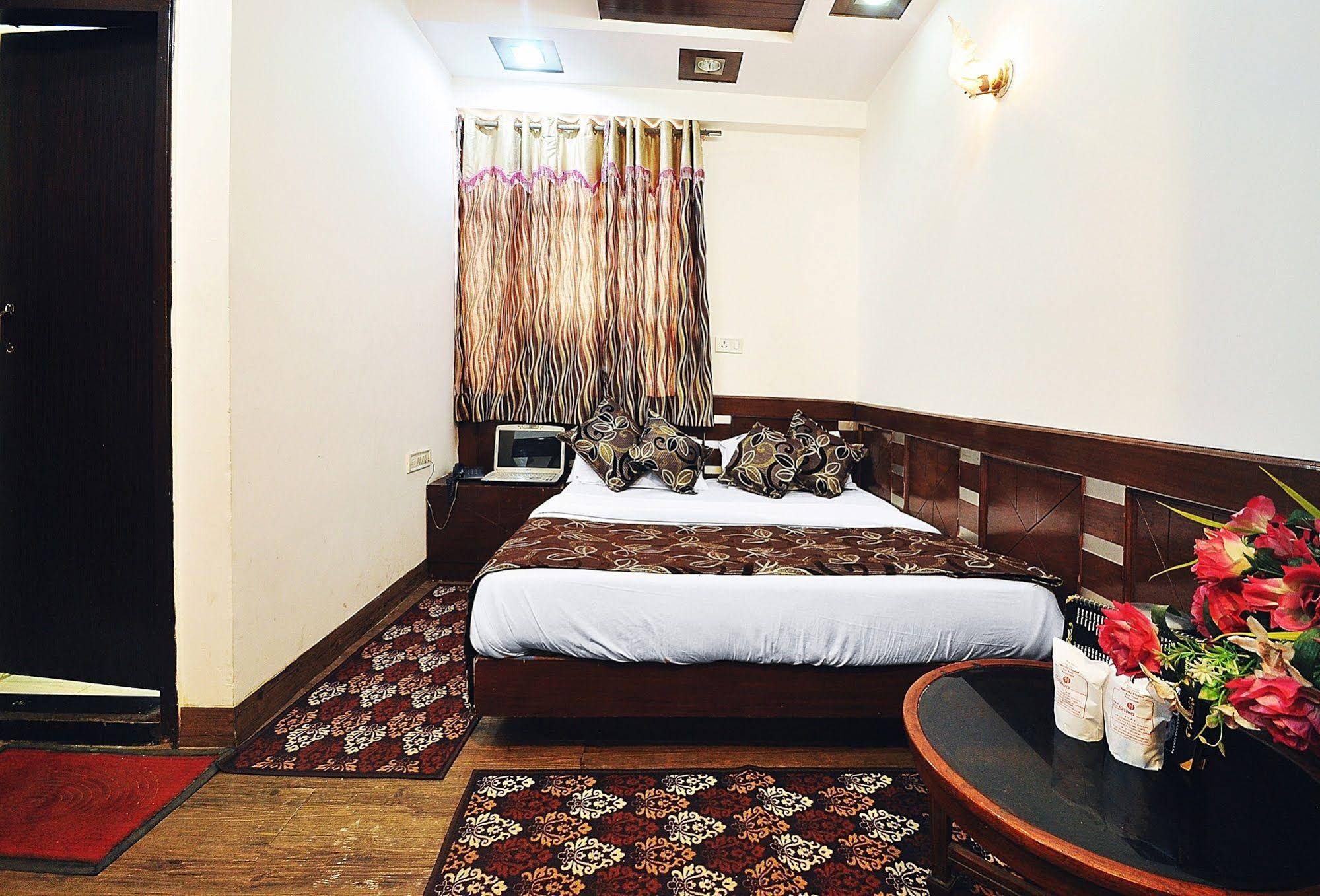 Hotel Shiva Intercontinental