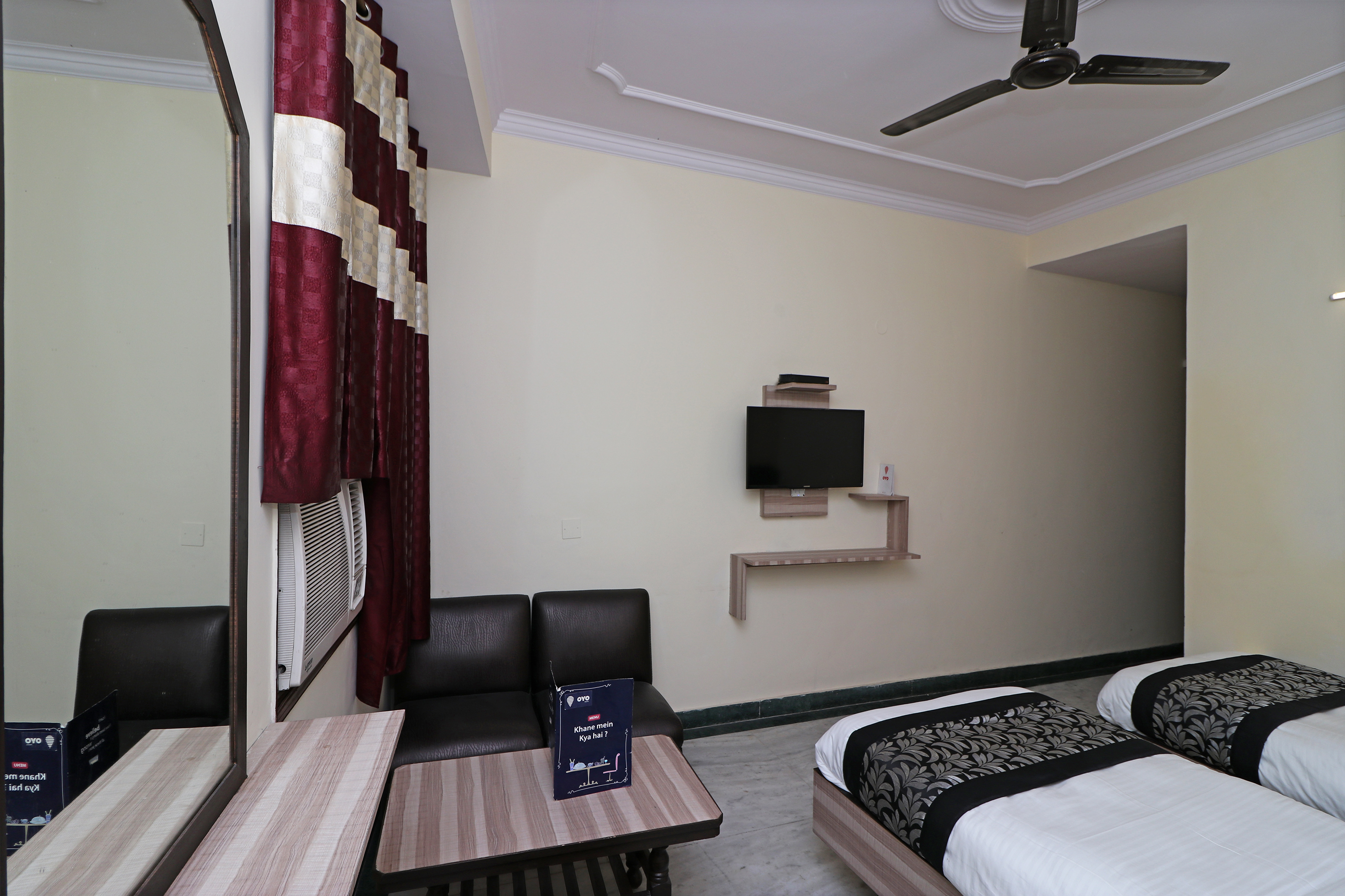 Hotel Silver Shine
