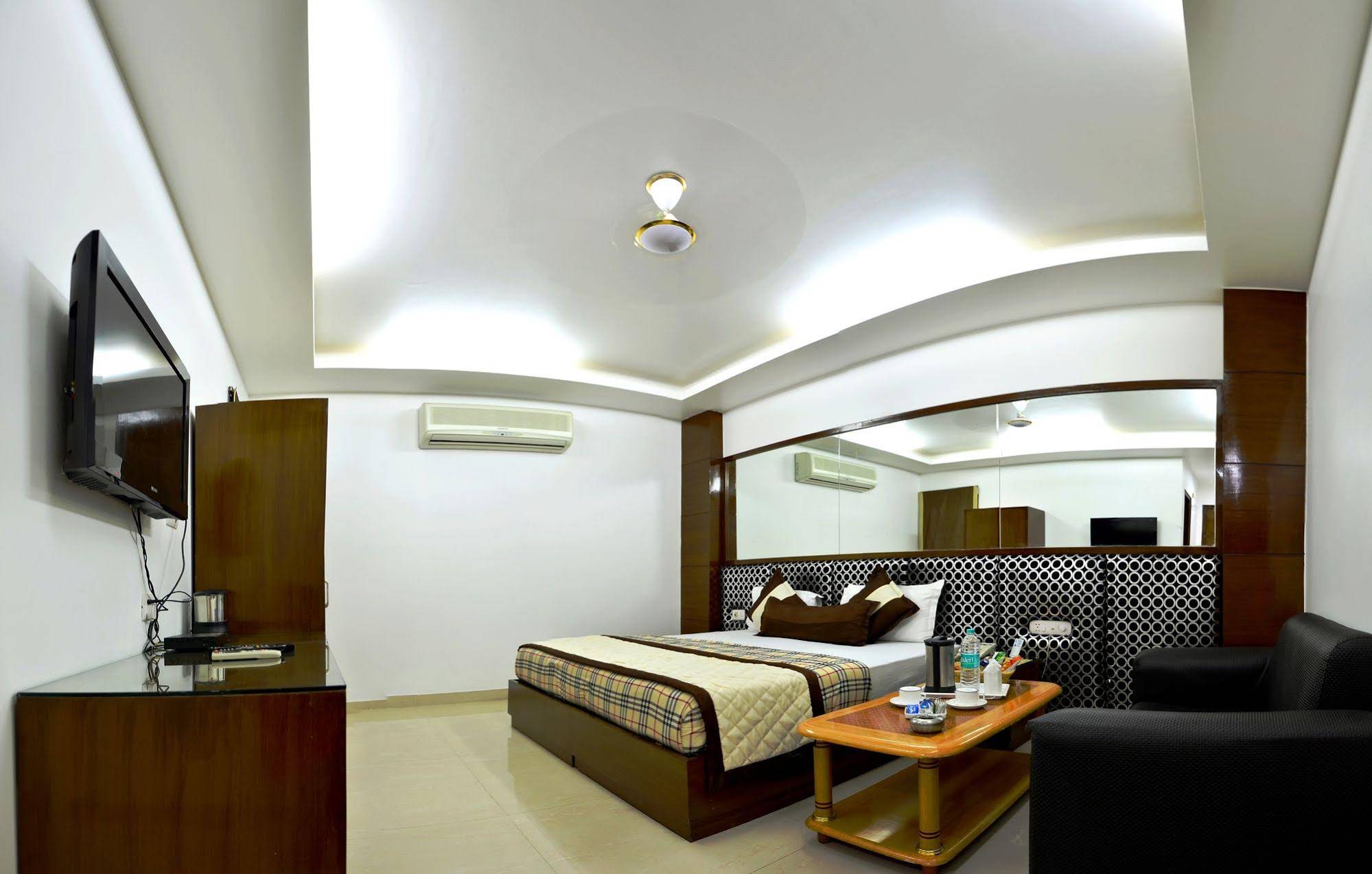 Hotel Sohi Residency