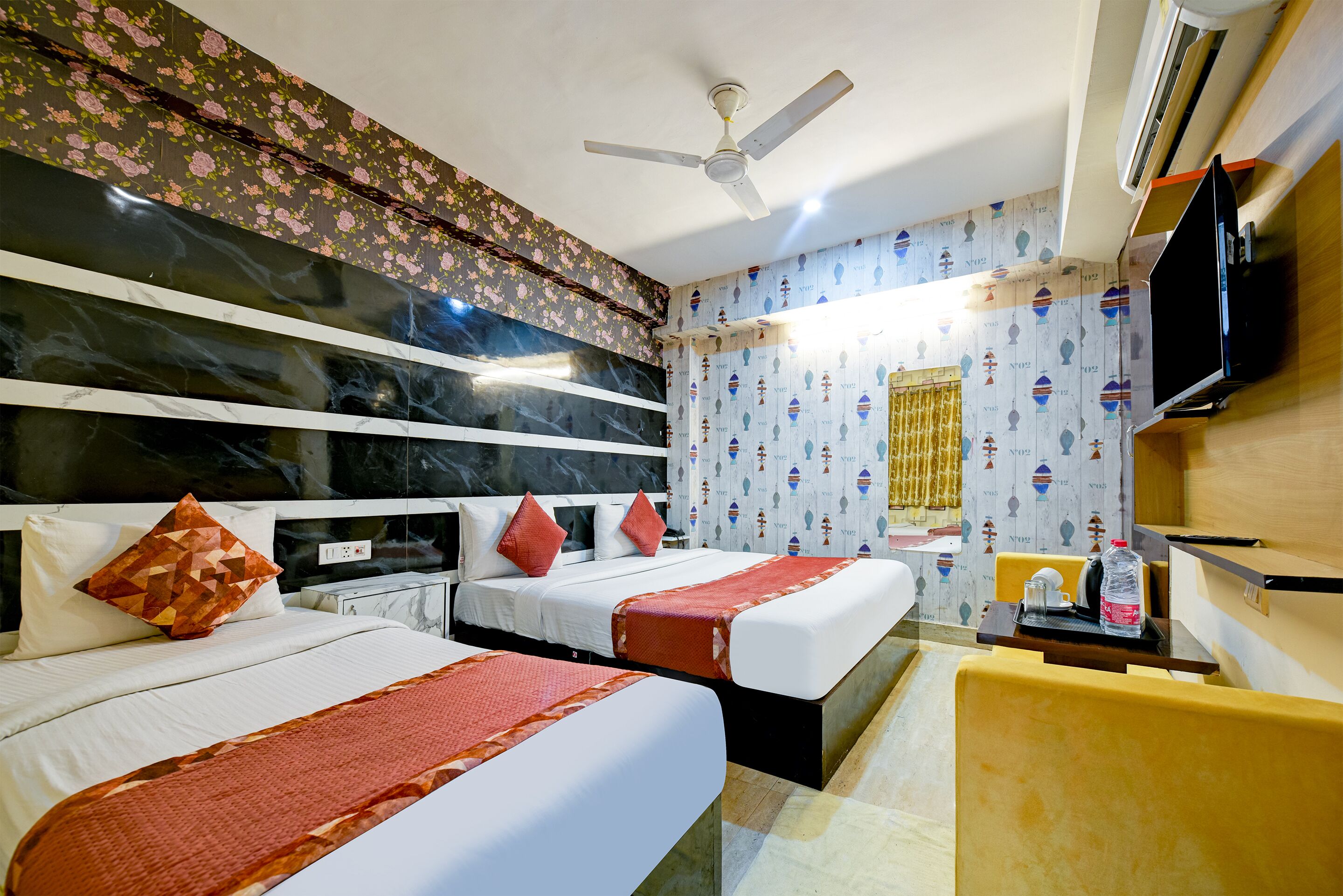 Hotel Square Plaza Near Delhi Airport