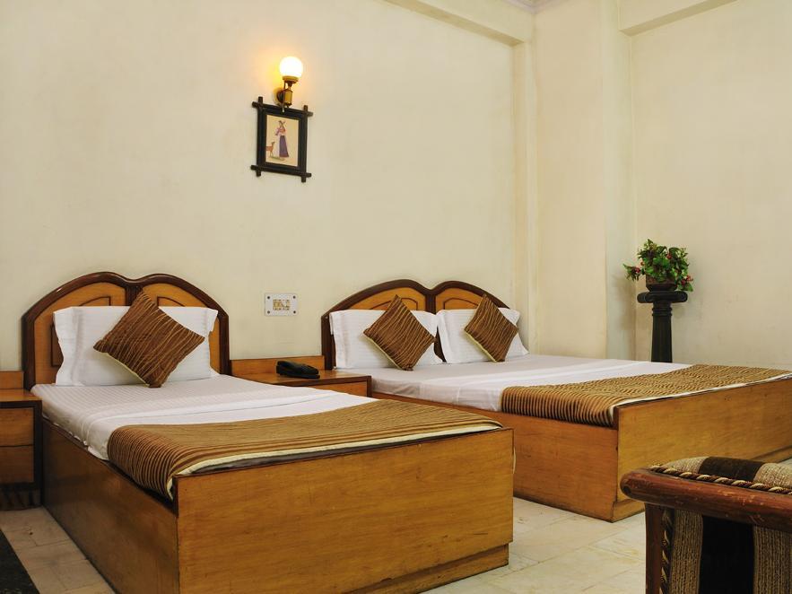 Hotel Star Paradise