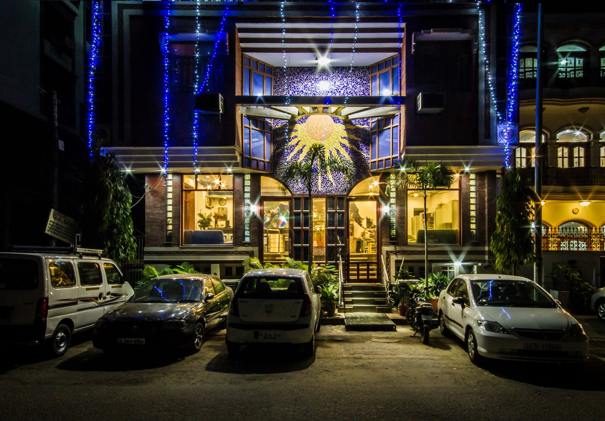 Hotel Suncourt Yatri