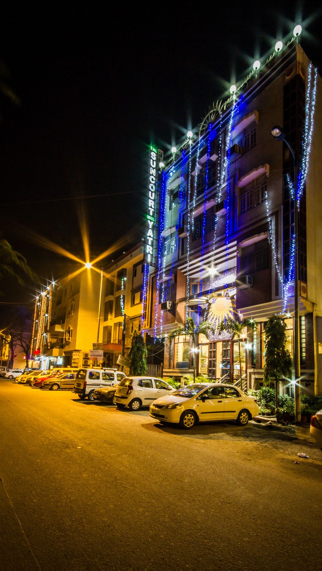 Hotel Suncourt Yatri