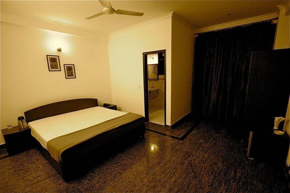 Hotel VM Residency
