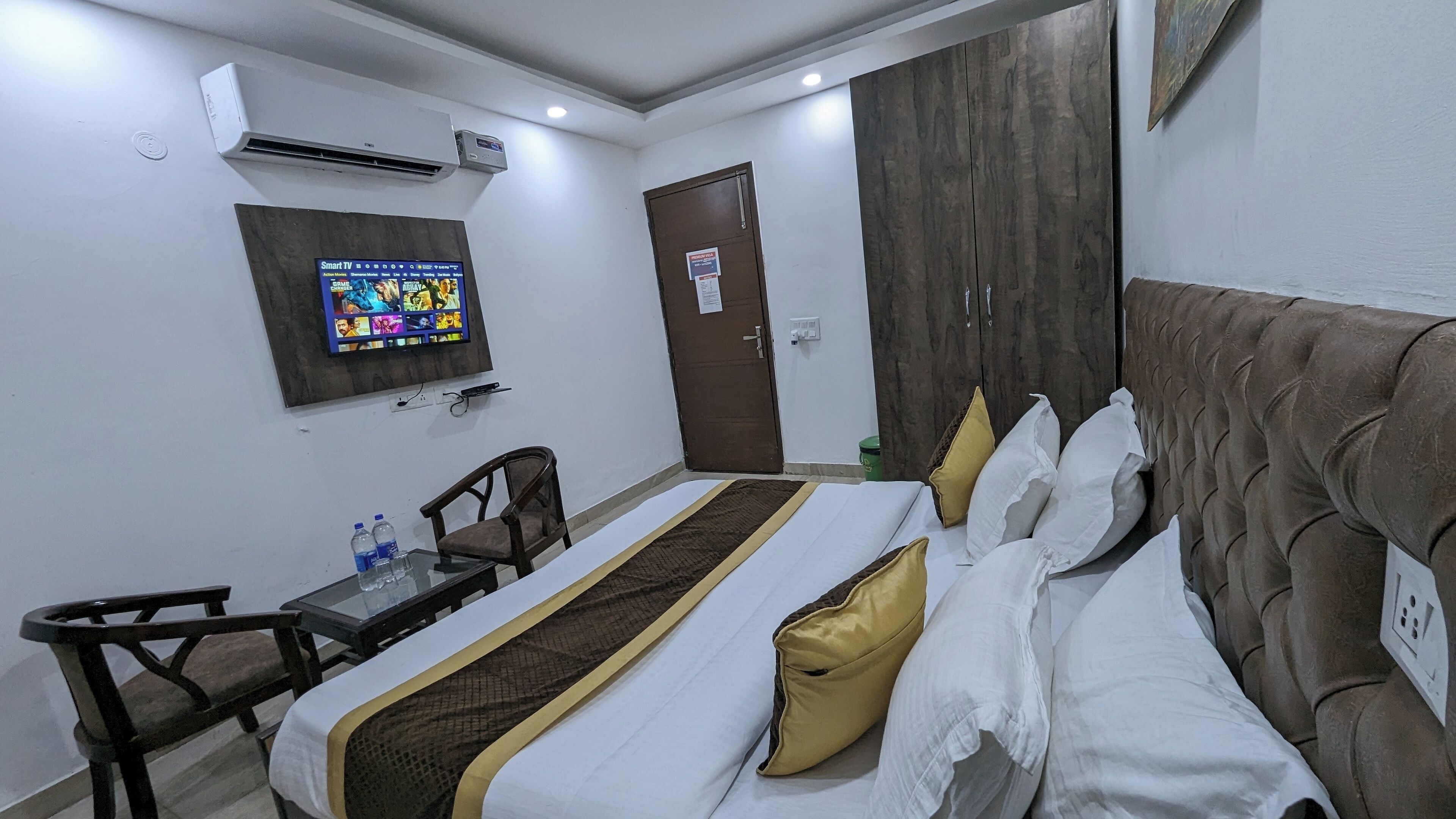 Hotel Aron By The Premium Villa