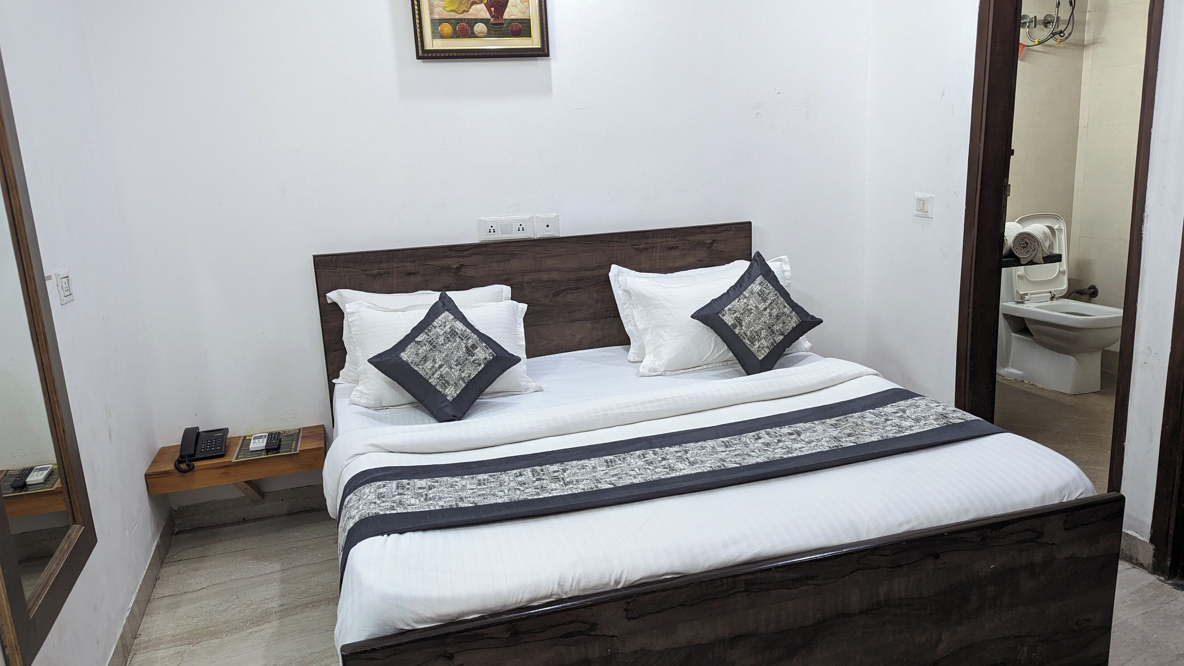 Hotel Aron By The Premium Villa