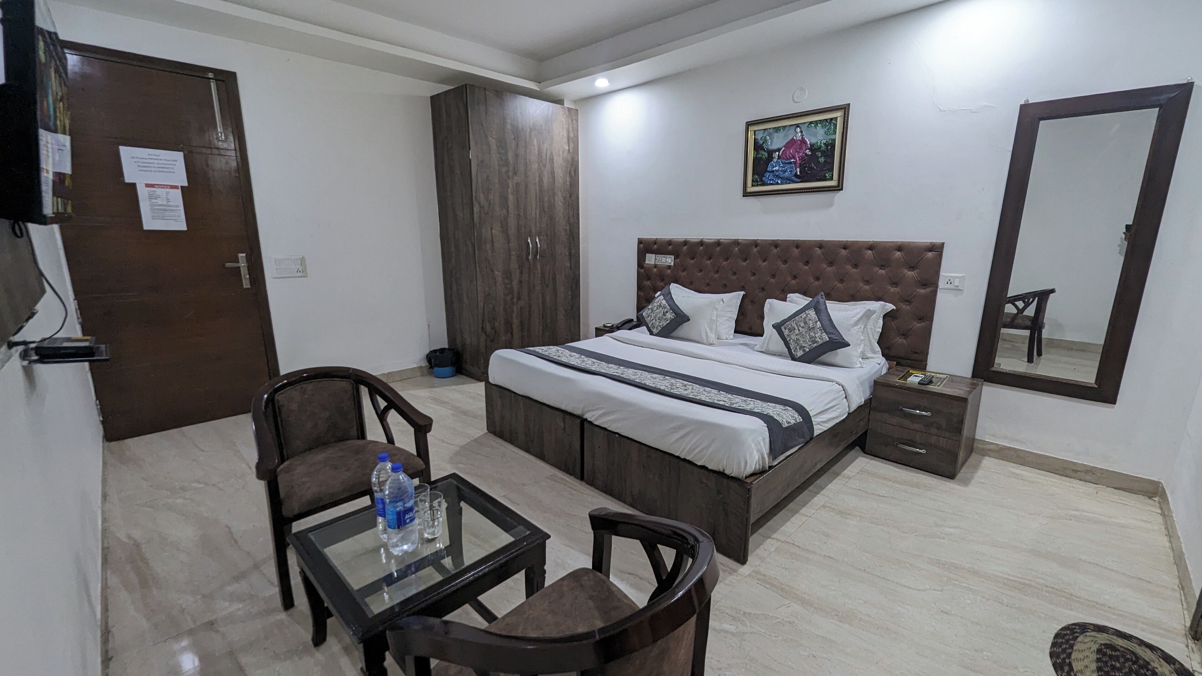 Hotel Aron By The Premium Villa