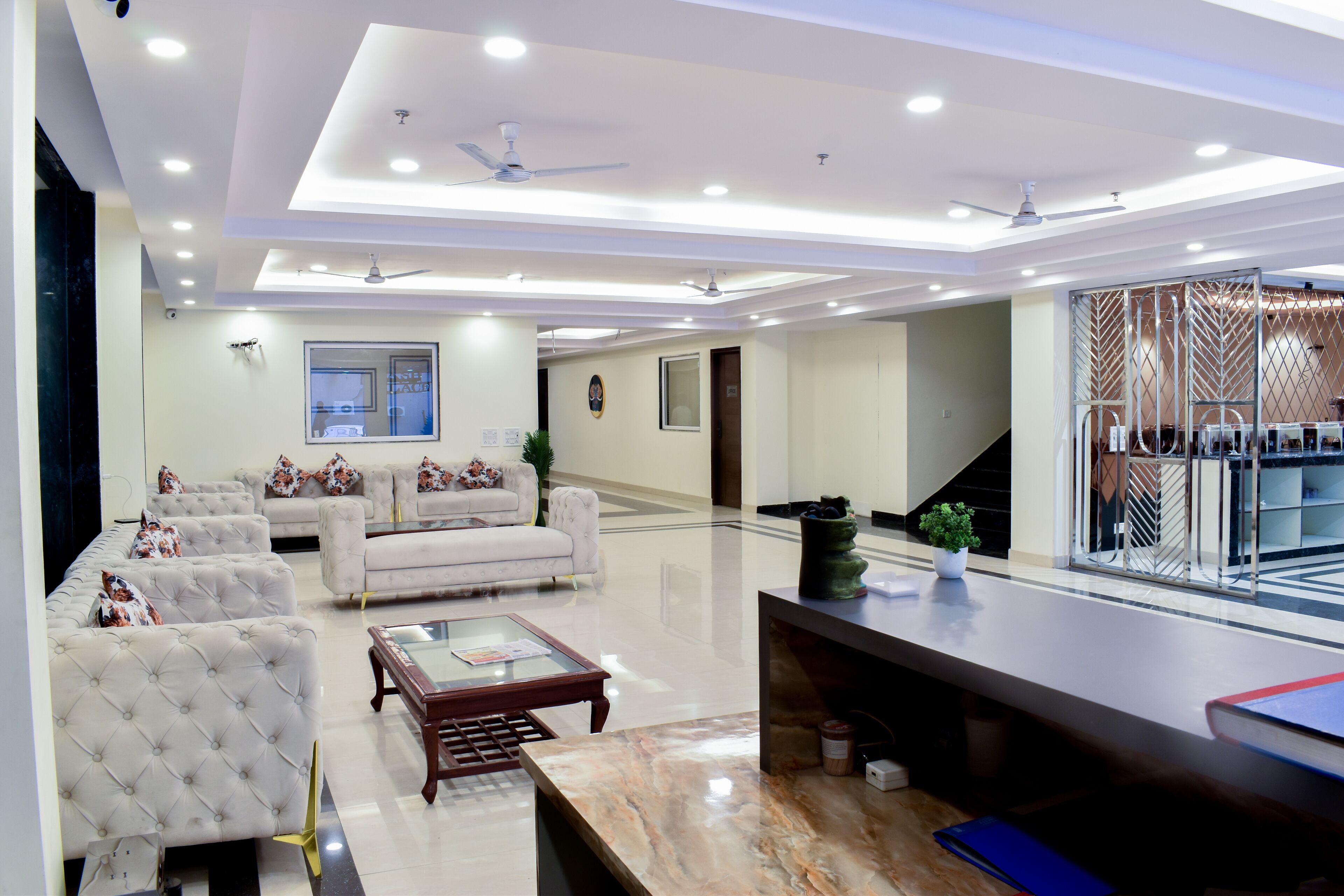 Hotel Yash Palace