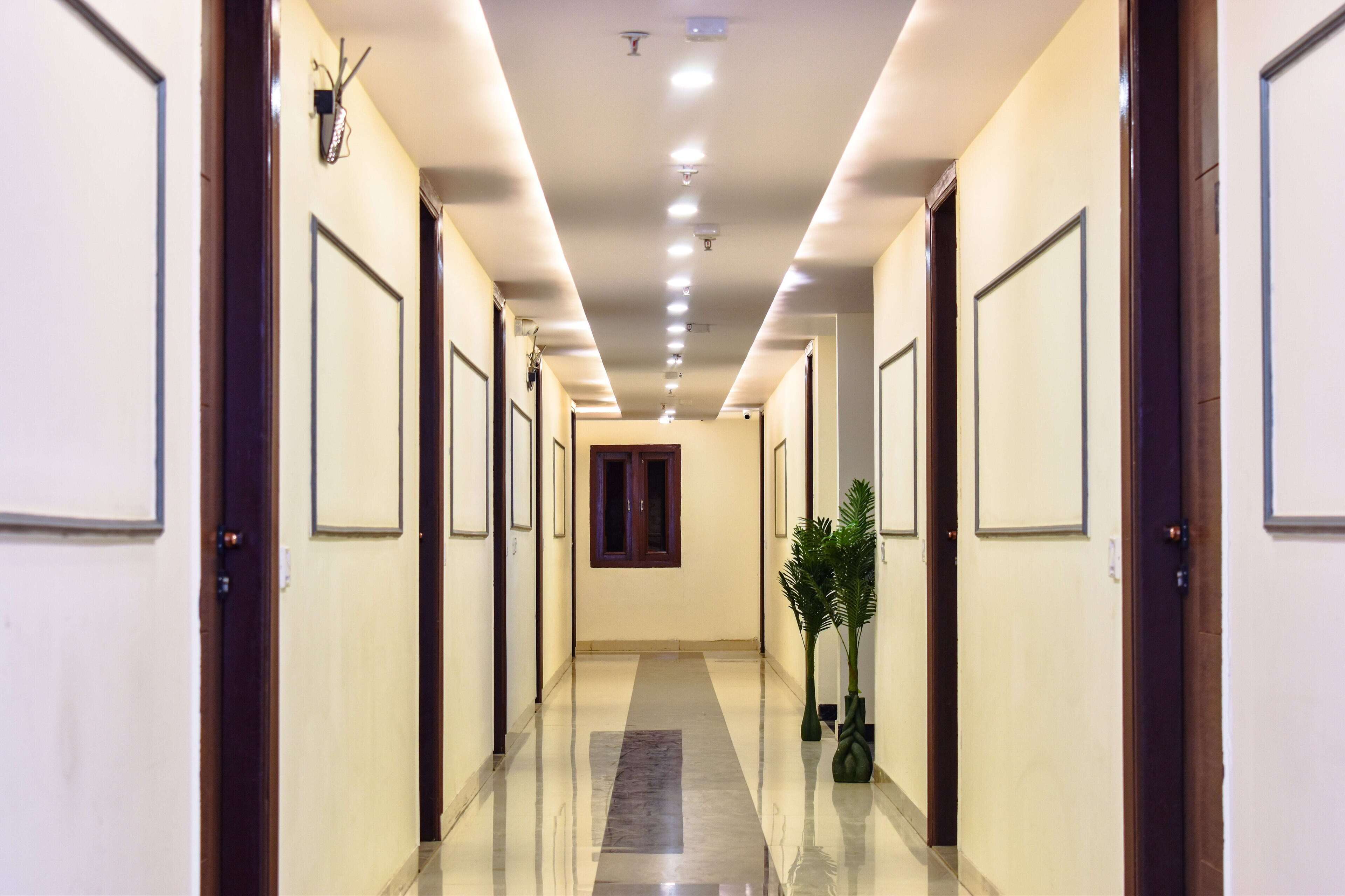 Hotel Yash Palace