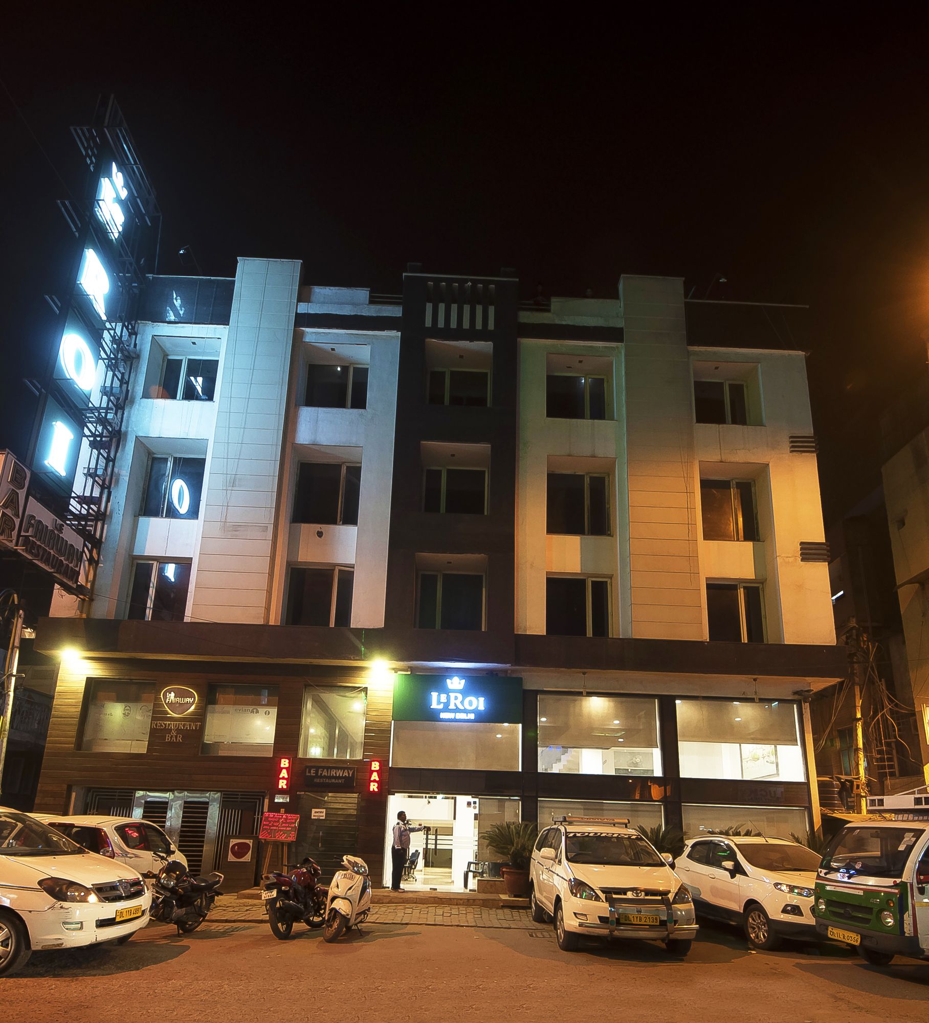 Le ROI Delhi Hotel