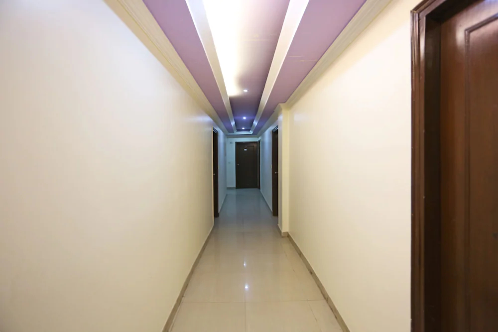 Modesty Hotel