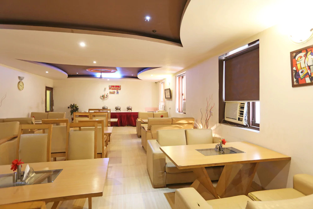 Modesty Hotel