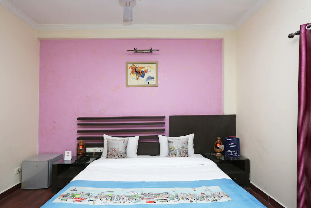 Modesty Hotel