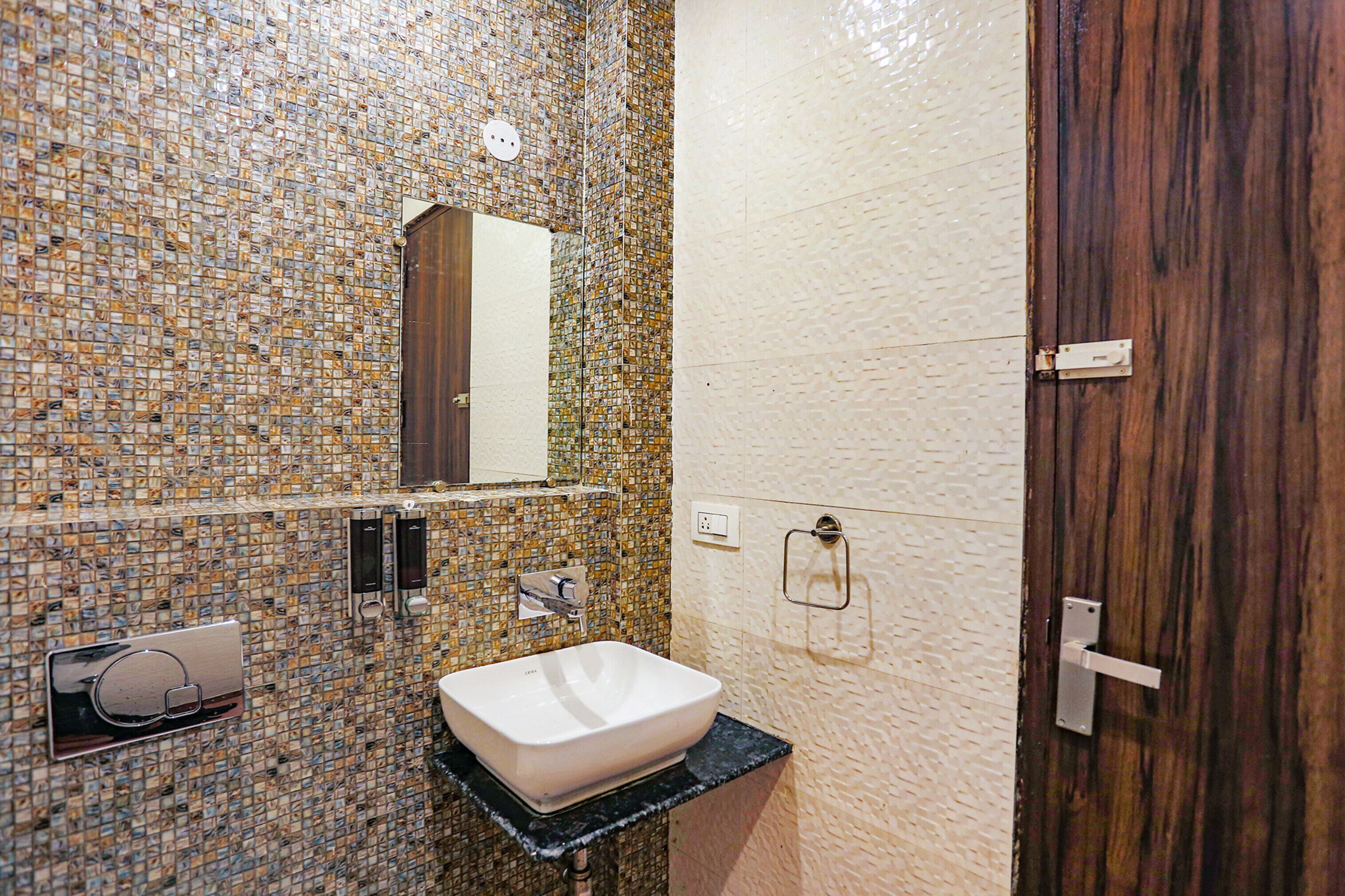 Novel Suites By FabHotel
