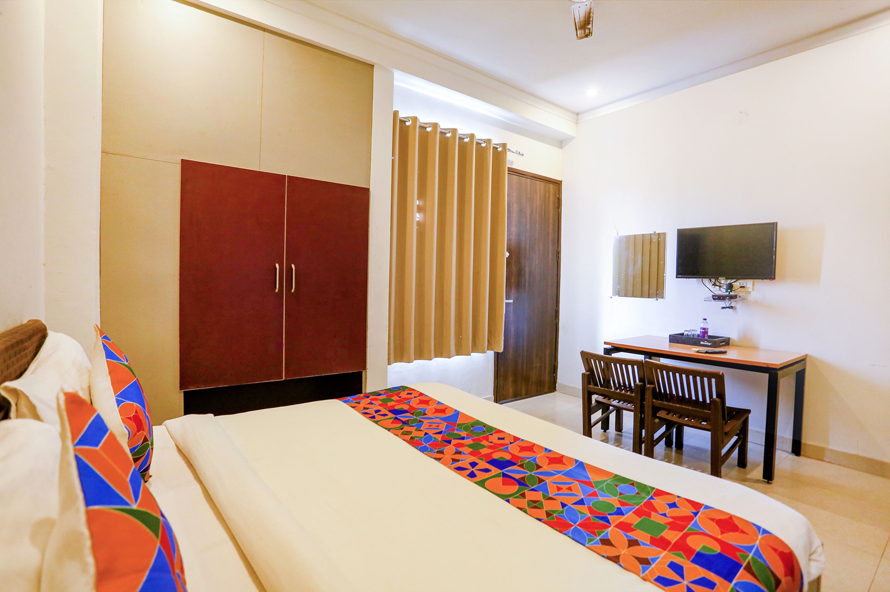 Novel Suites By FabHotel