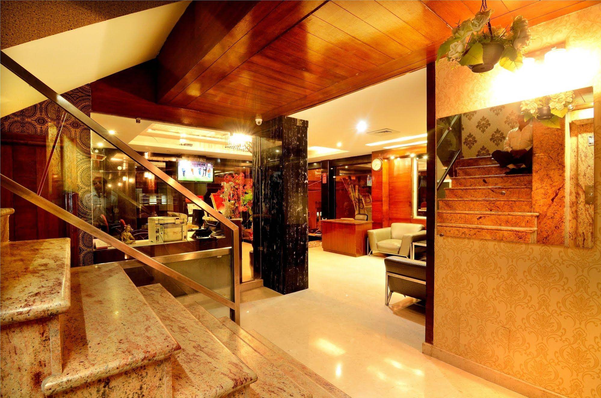 Omega Residency