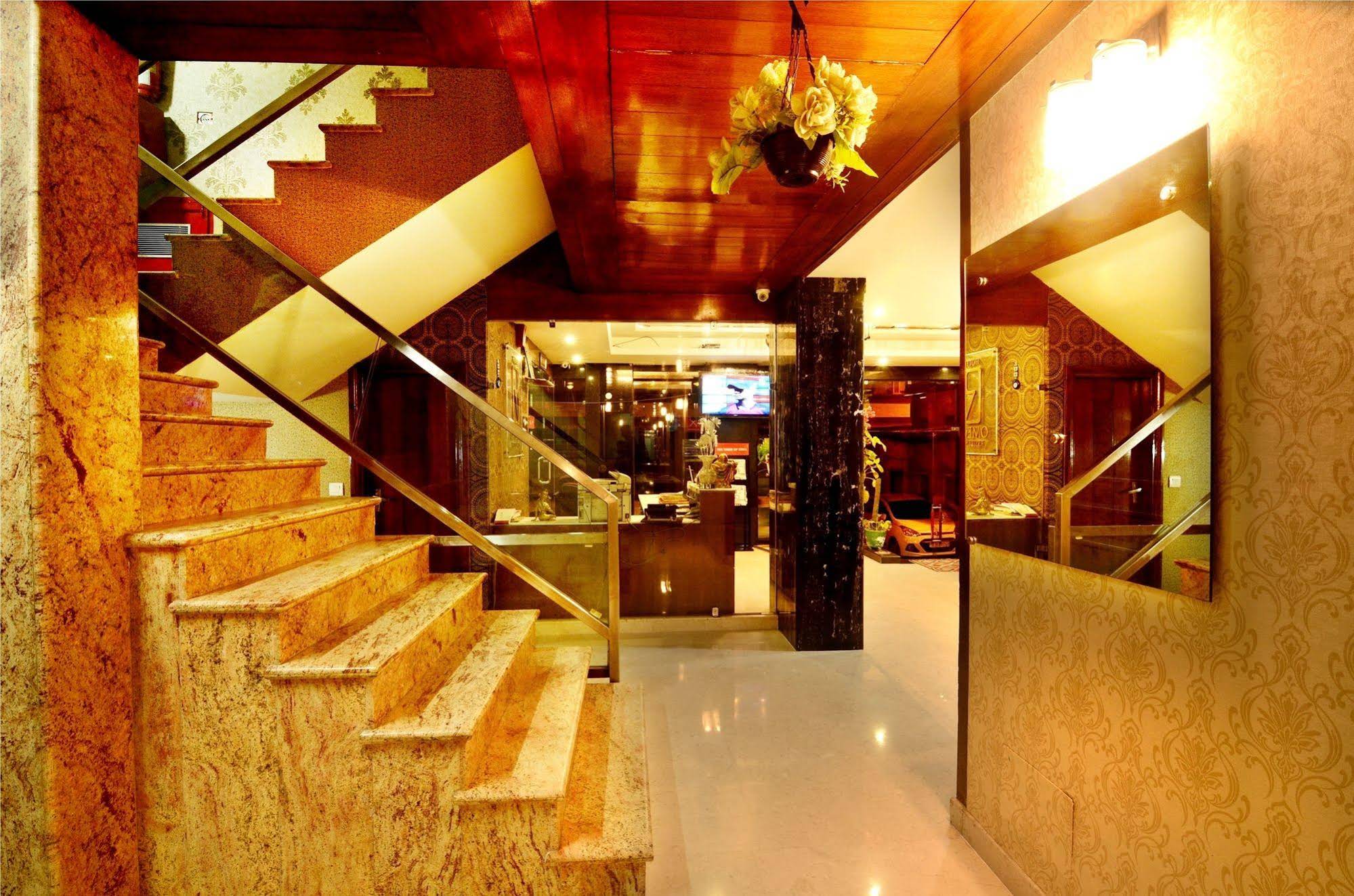 Omega Residency
