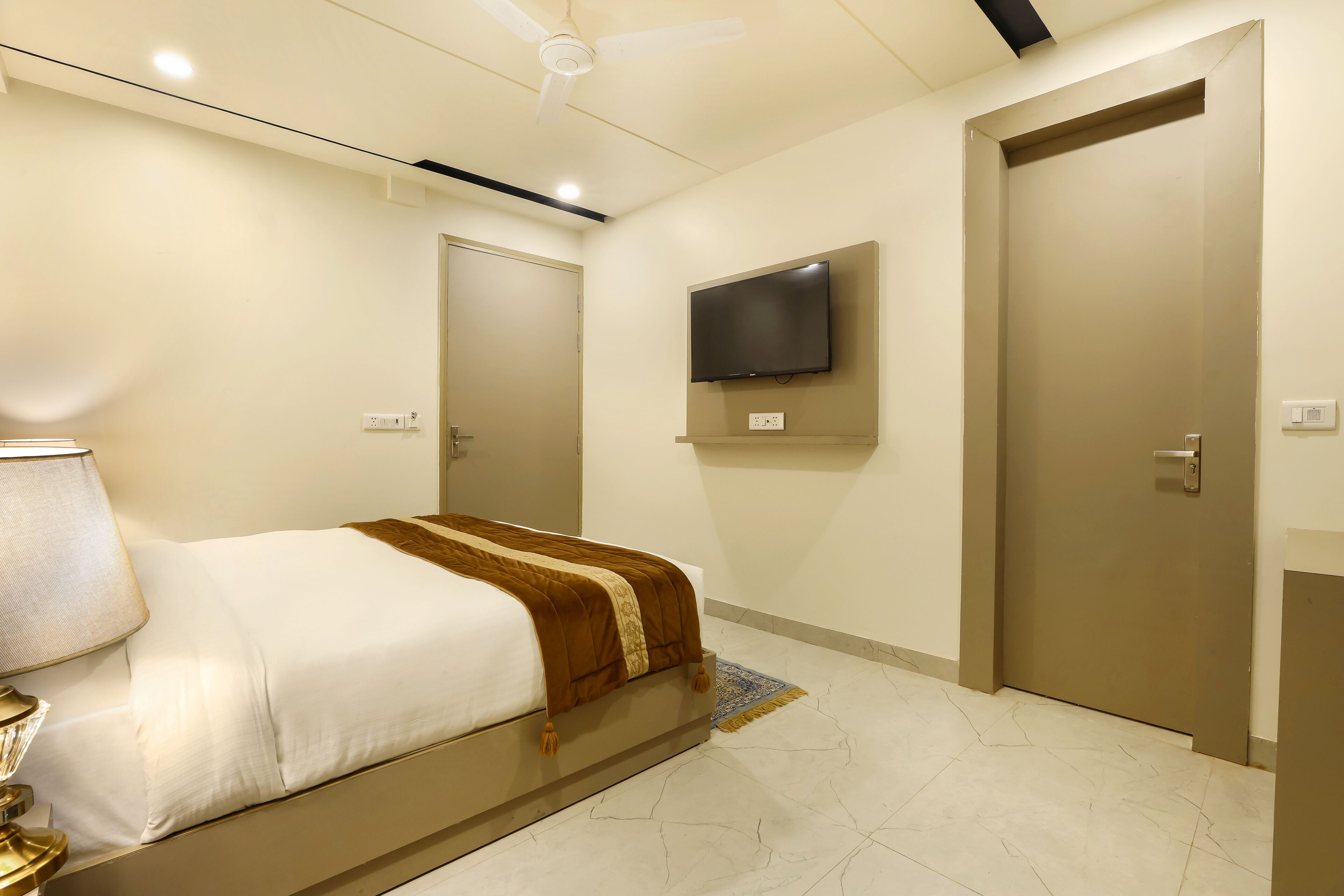 Opo Hotel Dior